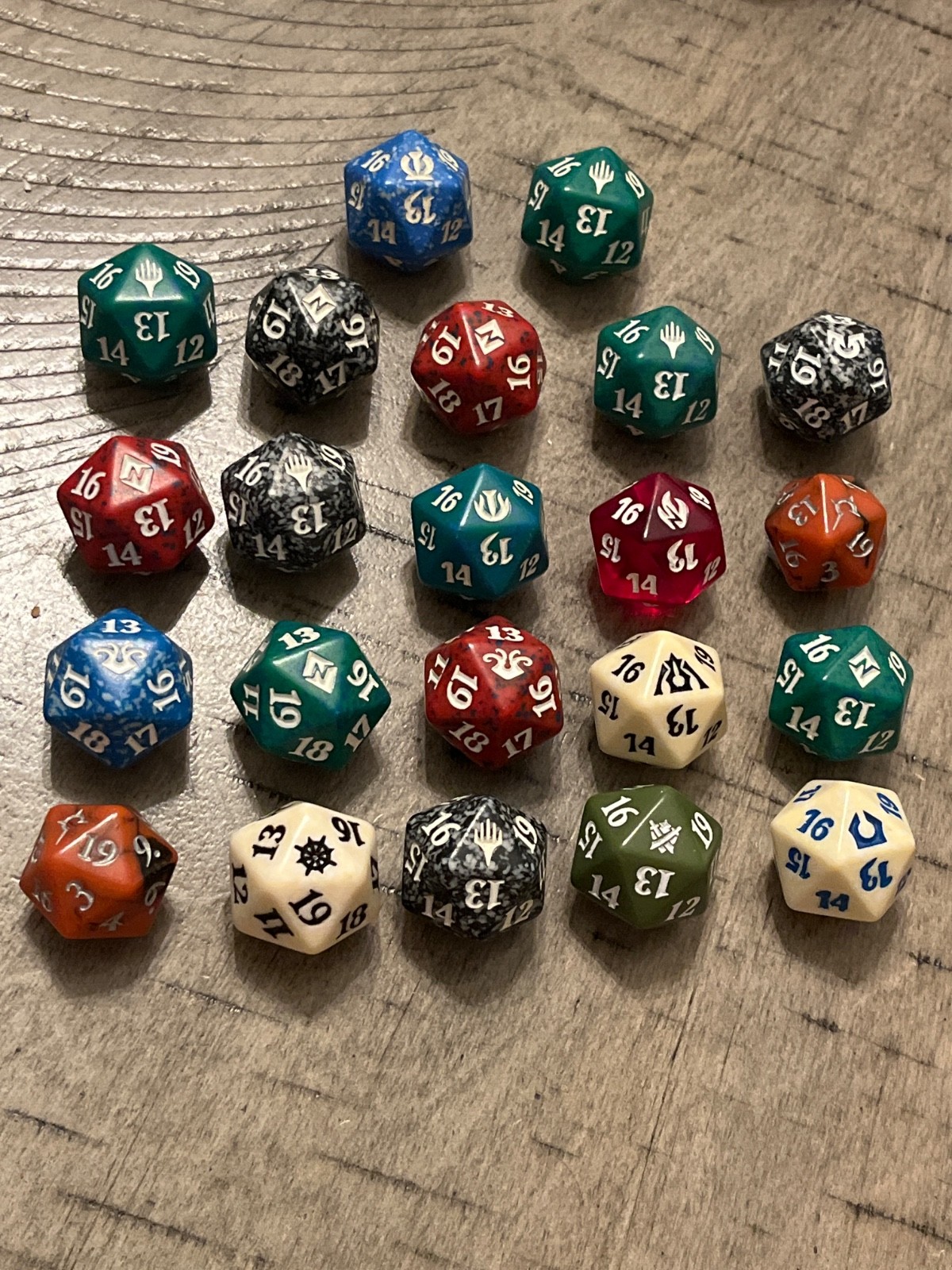 Magic The Gathering MTG spindown dice lot rpg ad&d dice 021626@