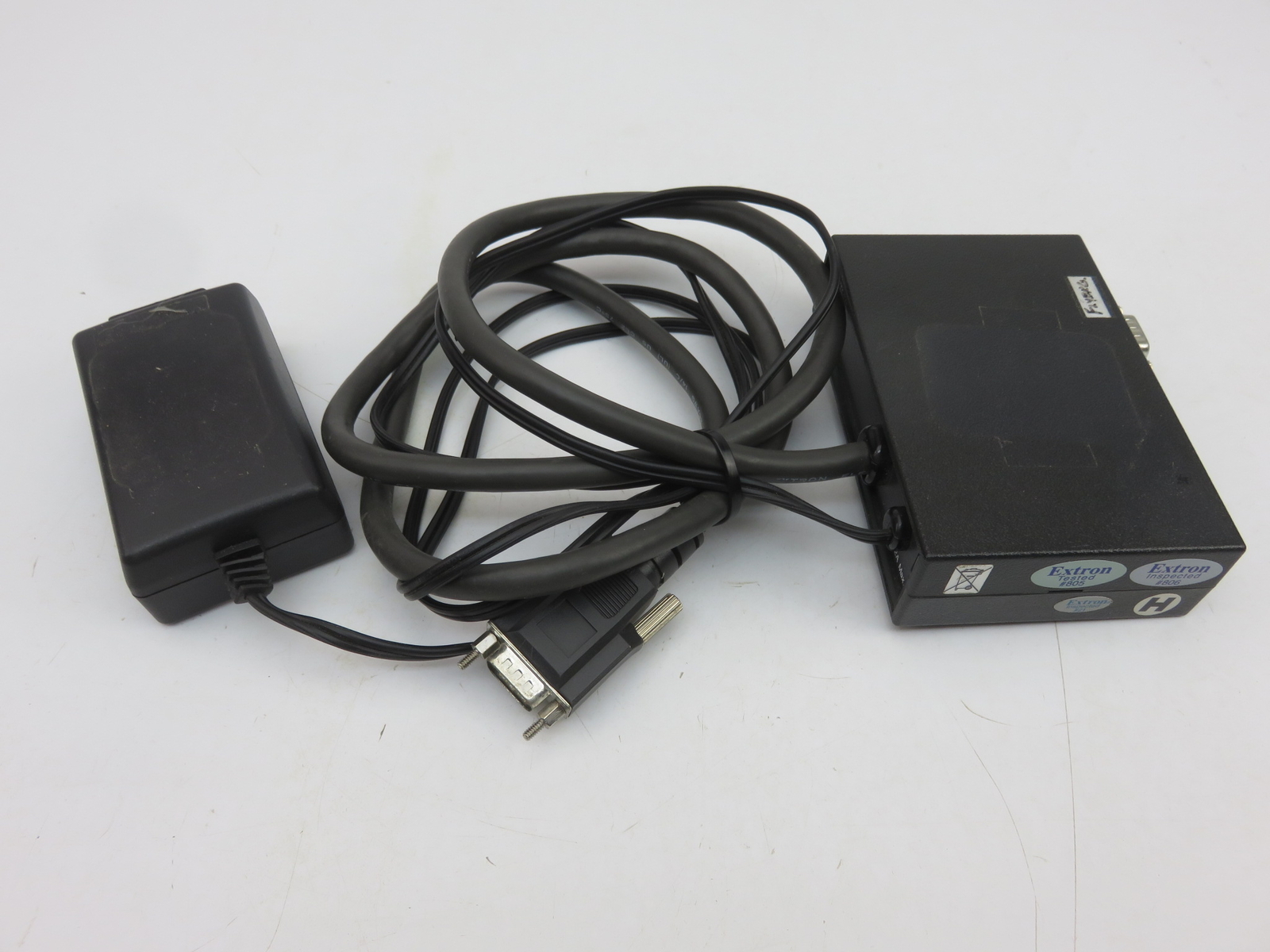Extron P/2 DA2 Plus 33-1393-01 VGA 2 Output Power Supply Distribution Amplifier