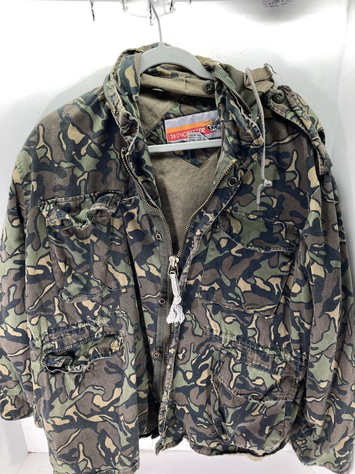 Winchester Hunting Jacket Men Size Large Camouflage Full Zip Cotton Hood VTG