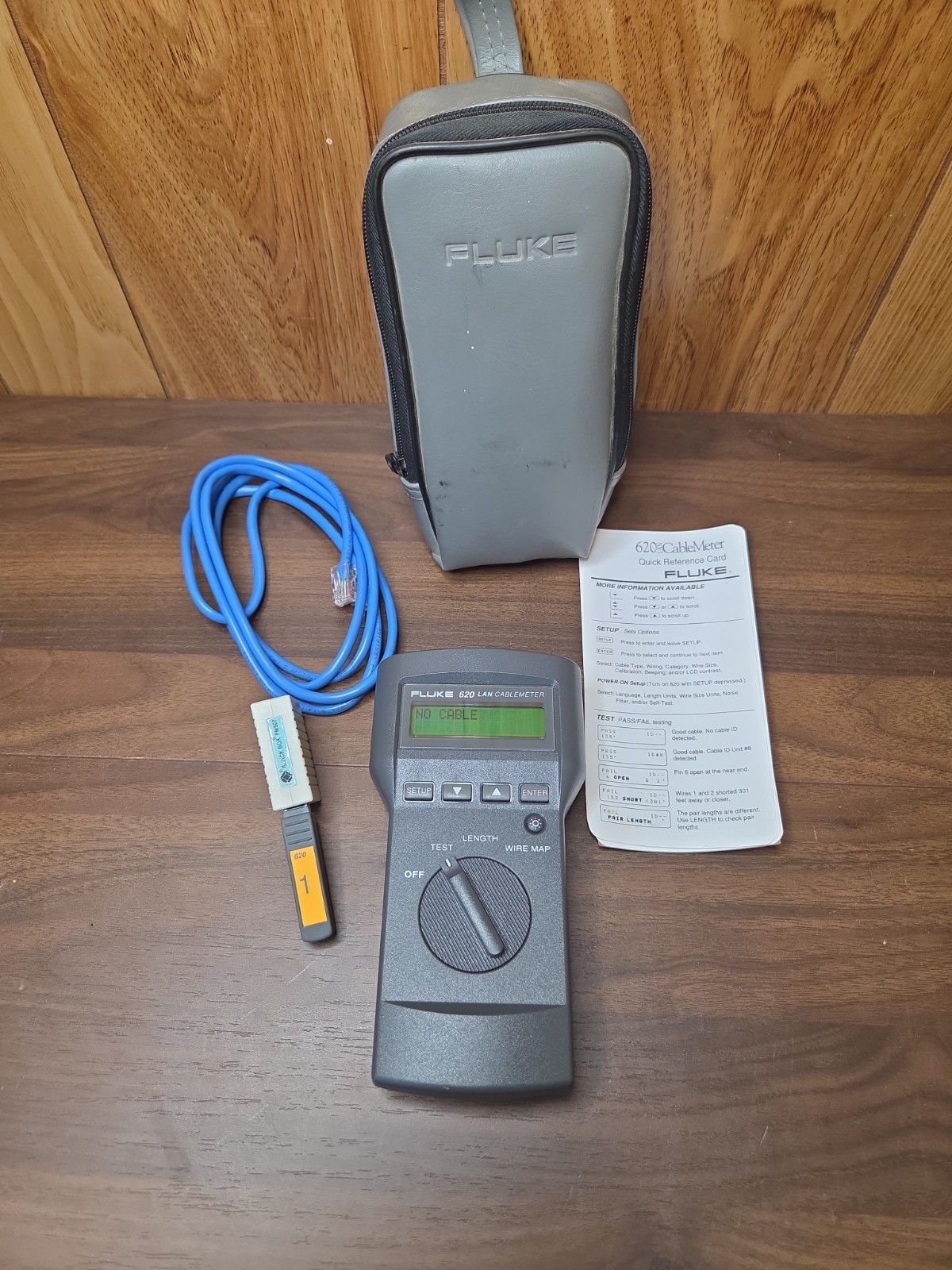 Fluke 620 LAN Cable meter With Case WORKS BUT READ