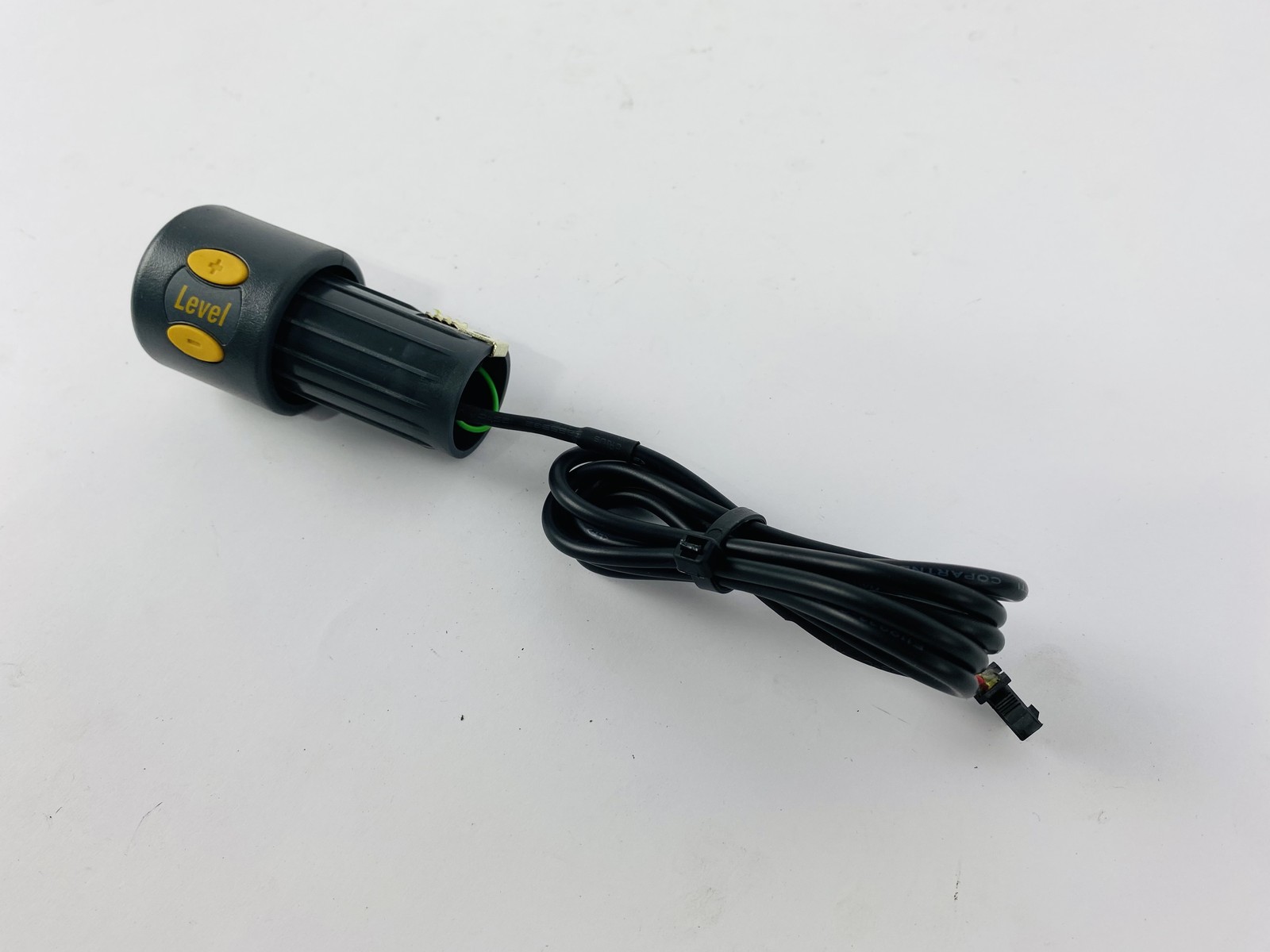Octane Fitness Q47ci Elliptical Right Handlebar Level Control (KP268)