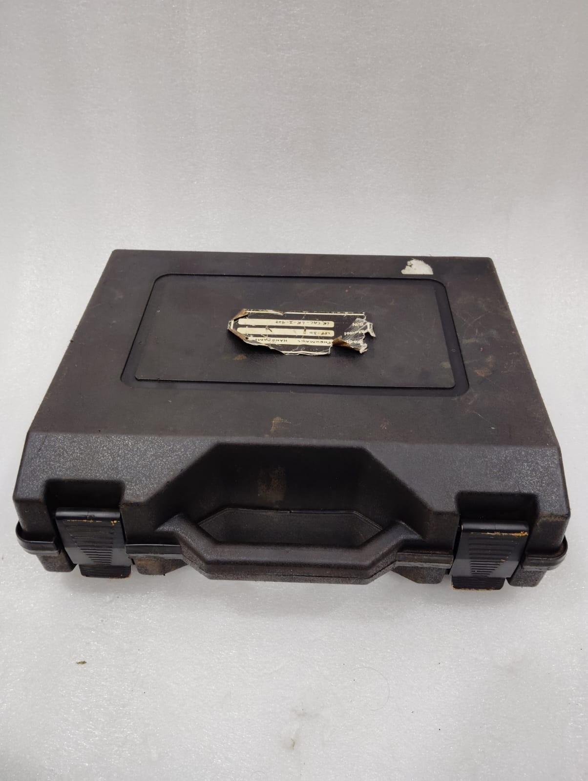 LR-CAL LPP-30 Pressure Calibrator Hand Held Test Pump LPP30