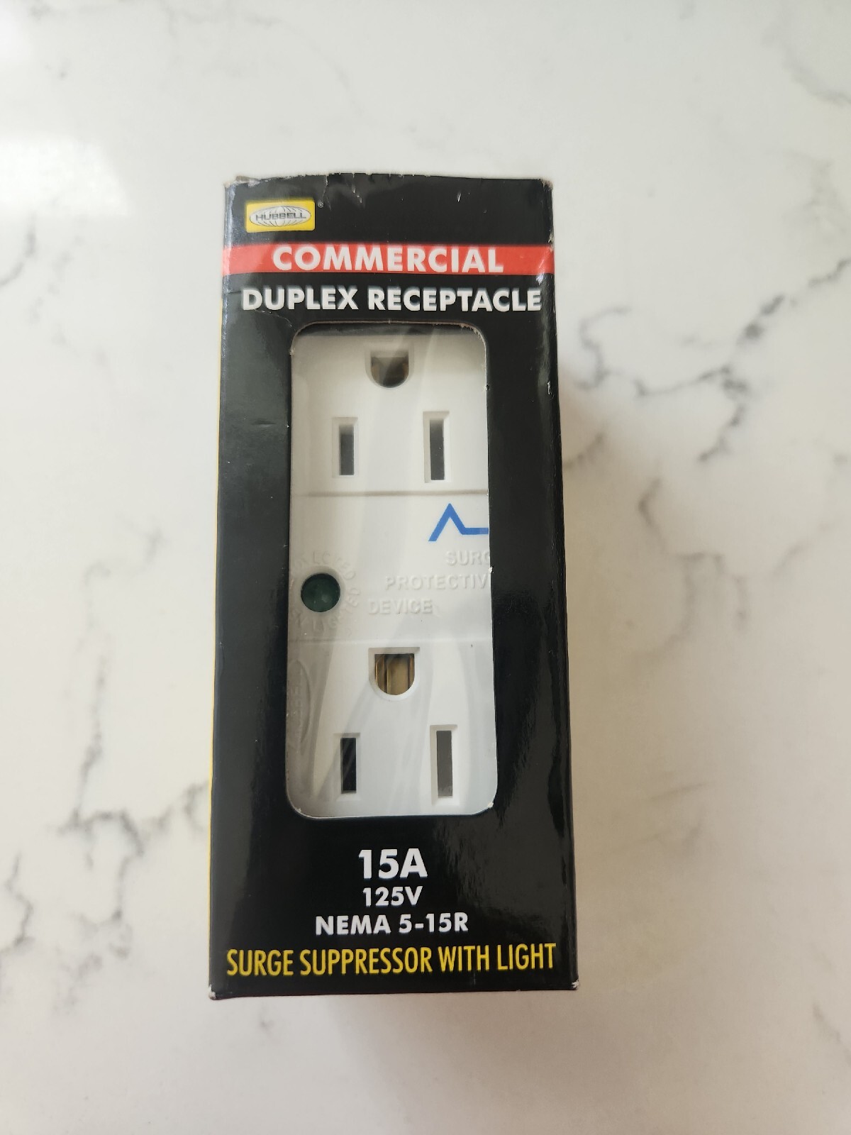 Hubbell Commercial Duplex Outlet 15A Nema 5 Surge Suppressor  5260WSAZ WHITE NEW