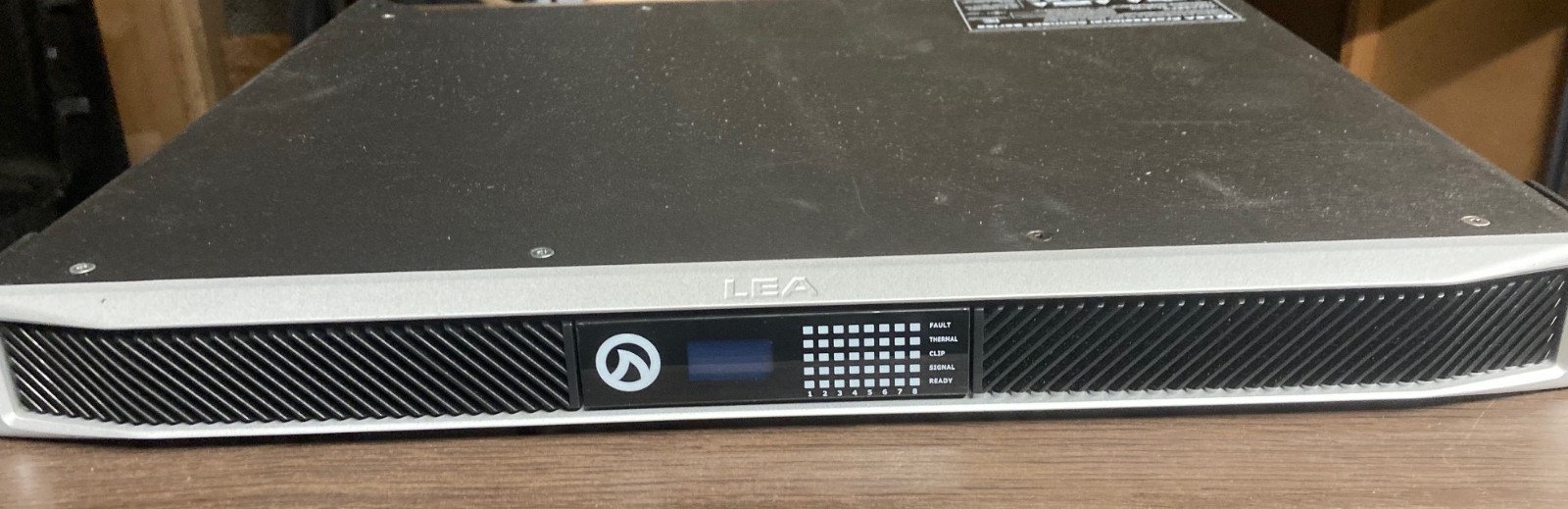 LEA Professional 8 Channel Connect Series 88 Power Amp 70 volt used once