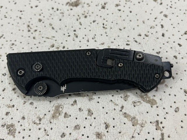 Gerber Hinderer rescue firefighter, paramedic knife/multi tool black —