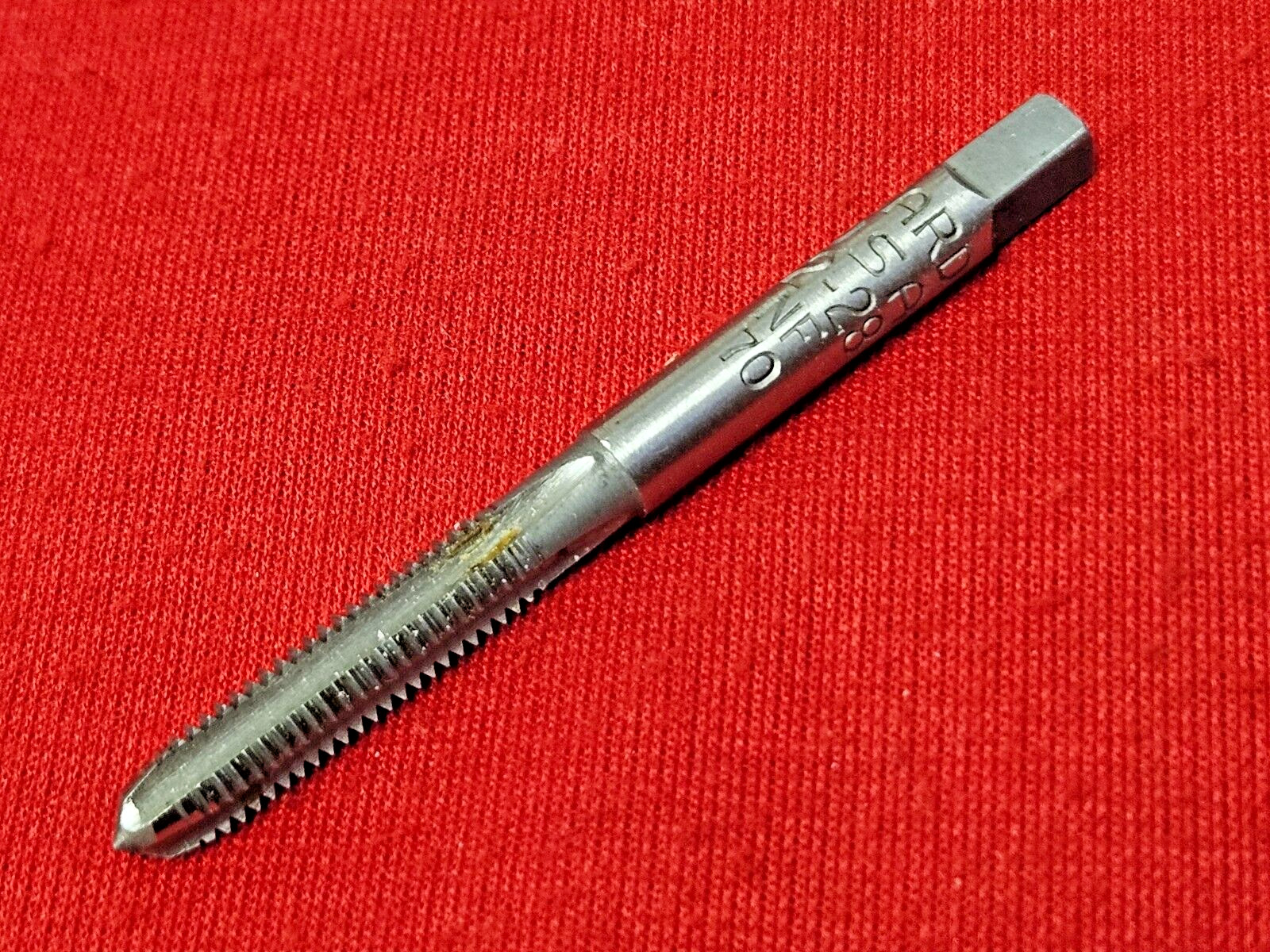 12-28 Plug Tap NF A1421-11228 RH Carbon Steel Plug Tap 4 FL 12/28