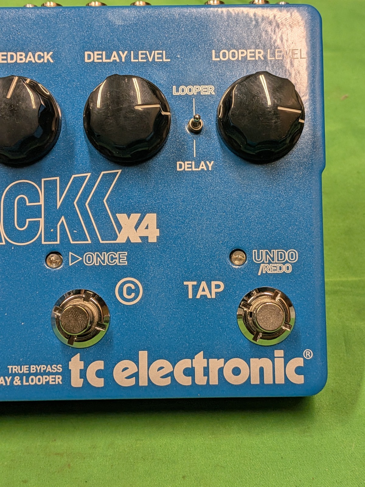TC Electronic Flashback X4 Looper Guitar Effect Pedal