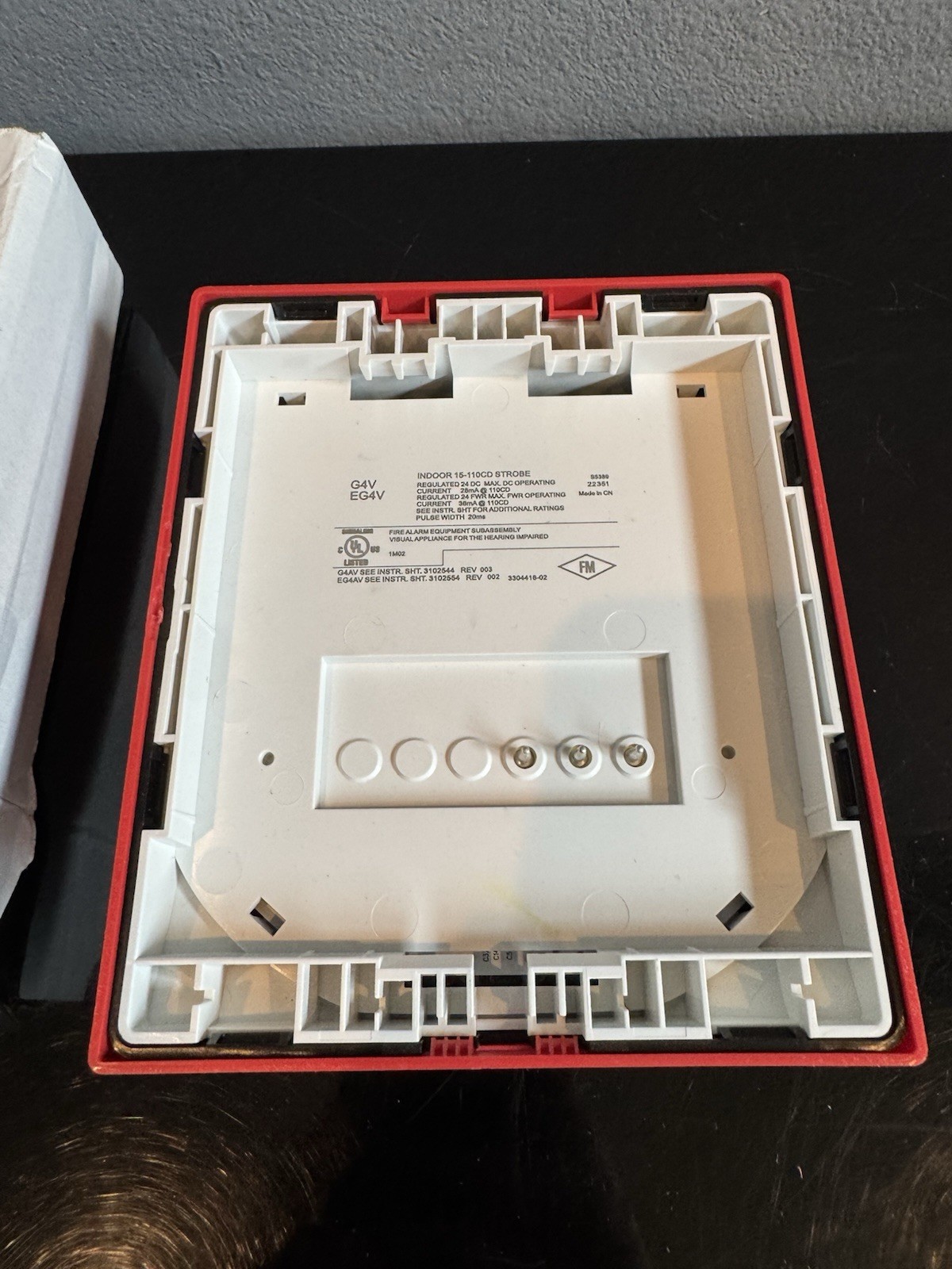 NEW EDWARDS G4VRF Wall Strobe Red Visual Emergency Indicator Signal - In Box
