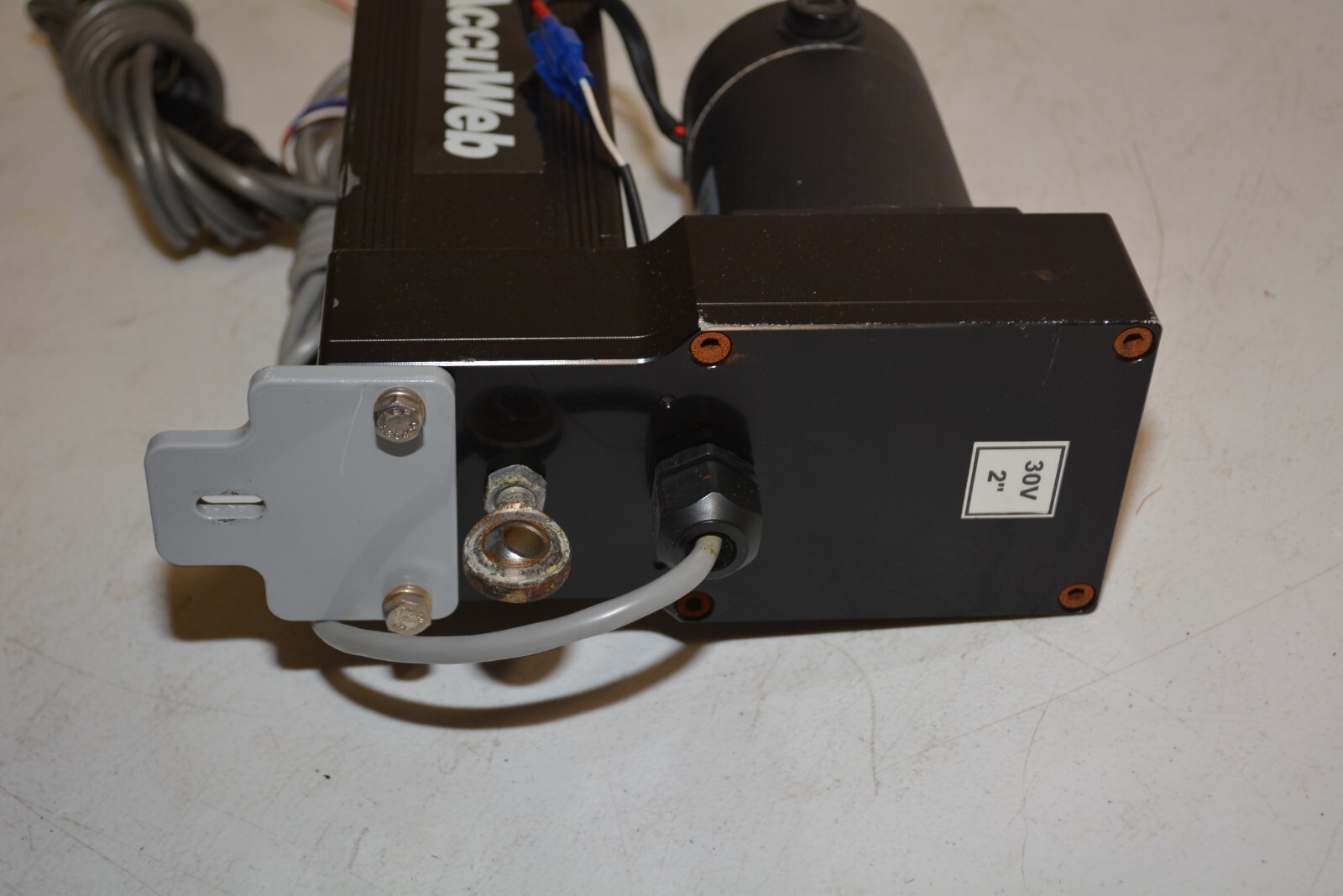 ^ AccuWeb Web Edge Guide Linear Actuator MNE-3 7500 / MTR 3108 & 1.5X3U Sensor