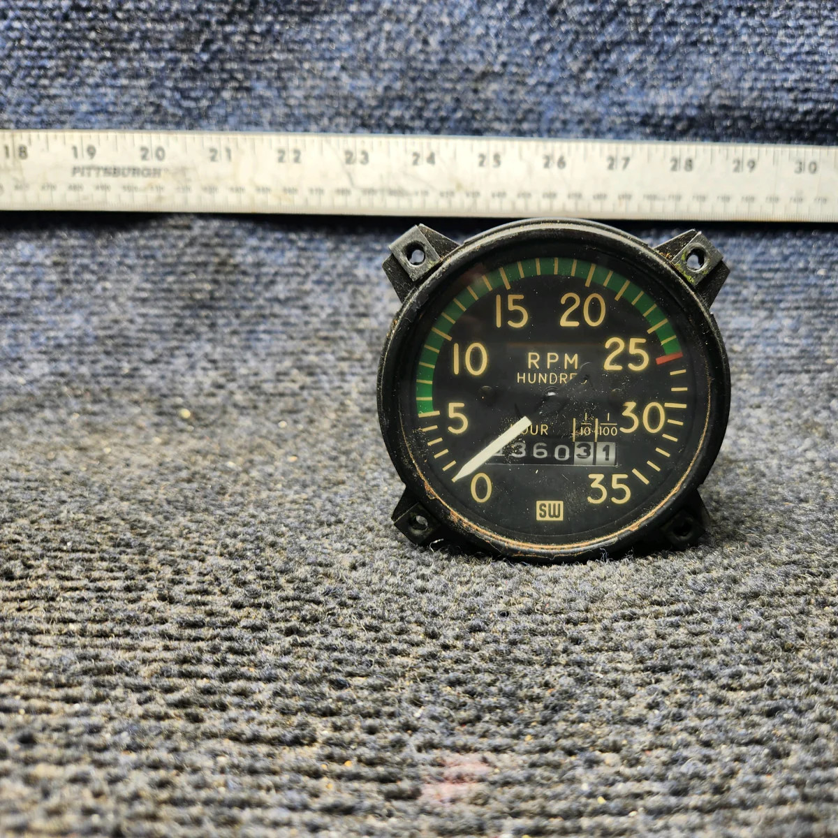 PS50048-15-1 | Piper PA28-140 | Tachometer