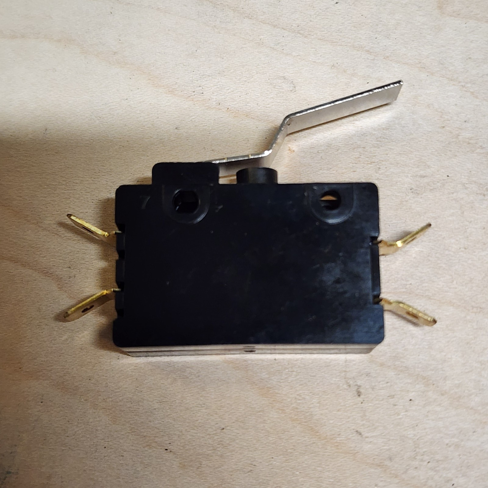 ZF MICRO SWITCH OE19-27 HB E-19 15A 125/250 VAC