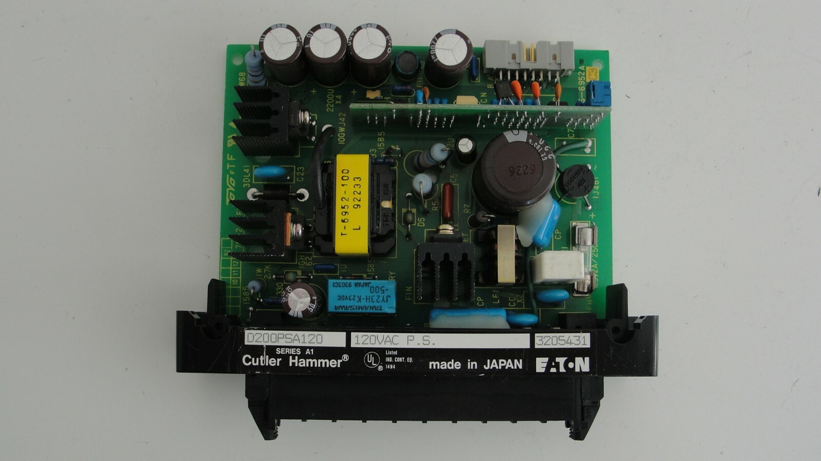 Cutler Hammer D200PSA120 power supply 120 vac