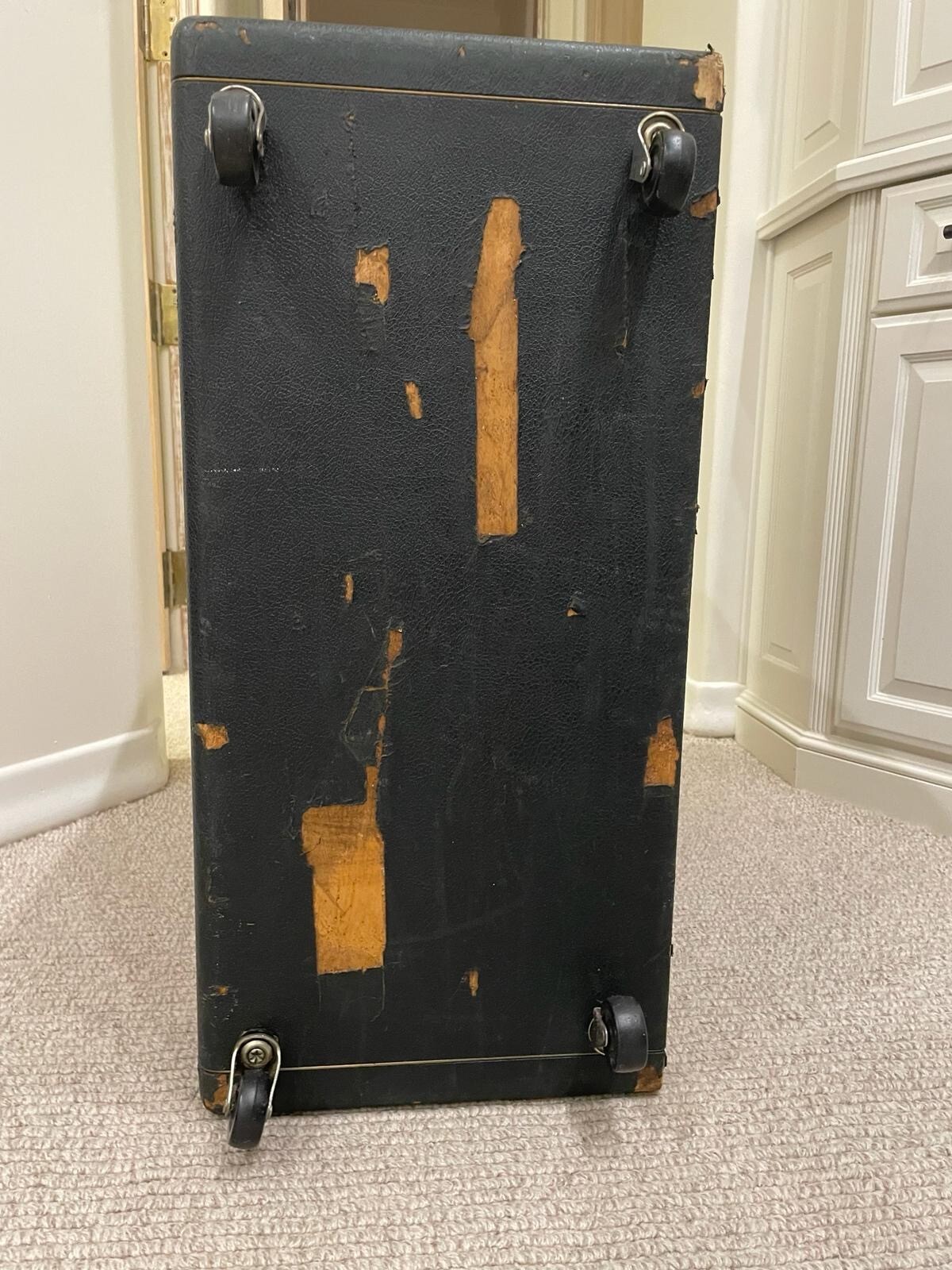 1068 MARSHALL BASKETWEAVE CAB (EMPTY!)