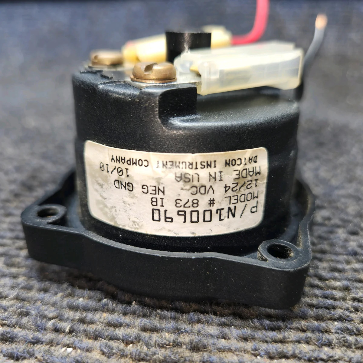 100690 | Datcon Instruments 873 | Hour Meter Indicator – 12–24V, 1,318 Hours