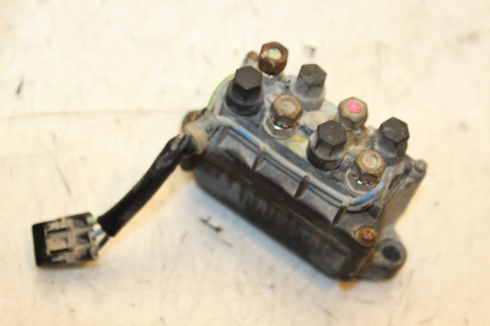 2005 Arctic Cat 650 4x4 Winch Assembly Control