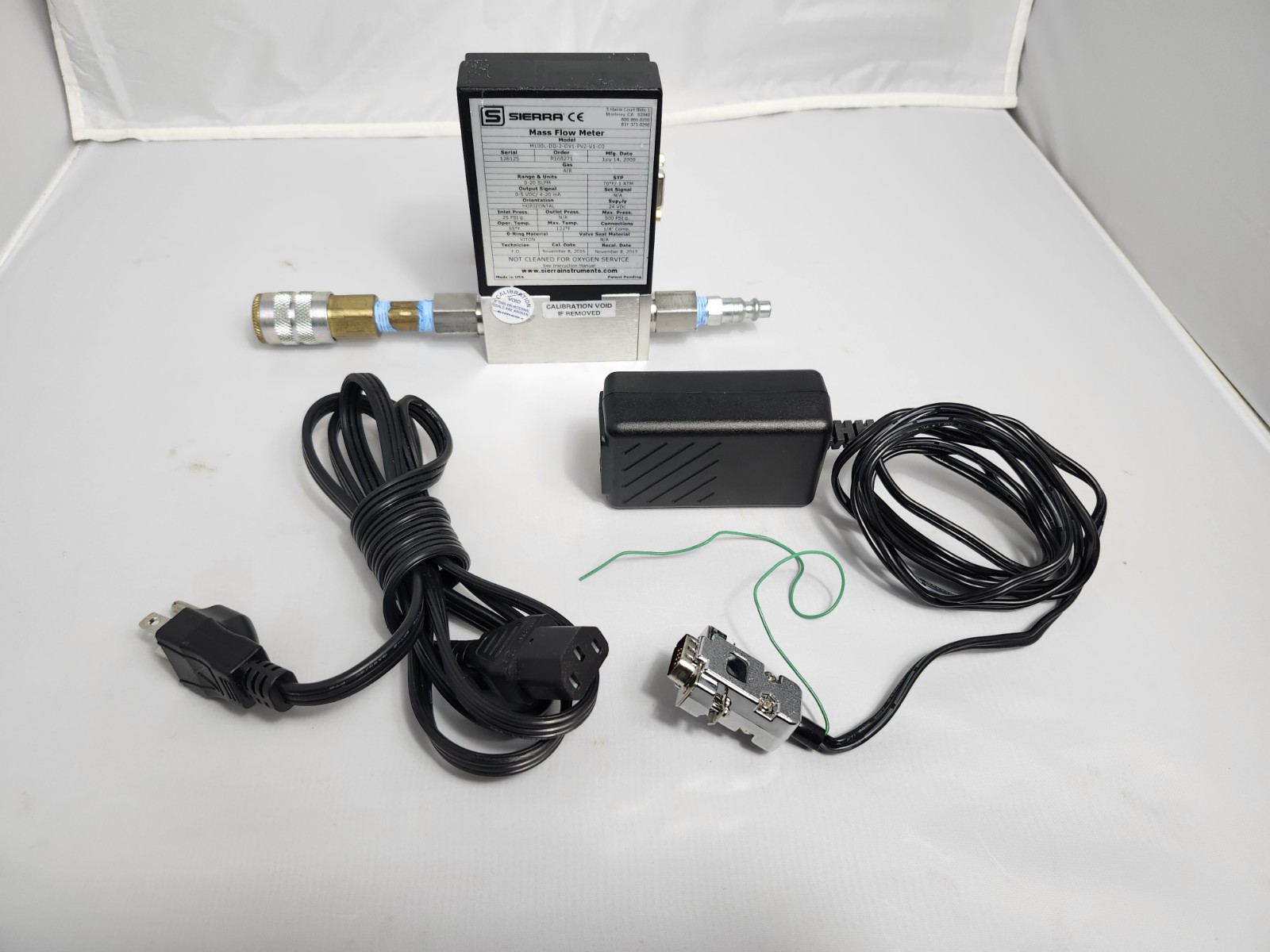 Sierra Smart-Trak2 Digital Mass Flow Controller W/ Powercord