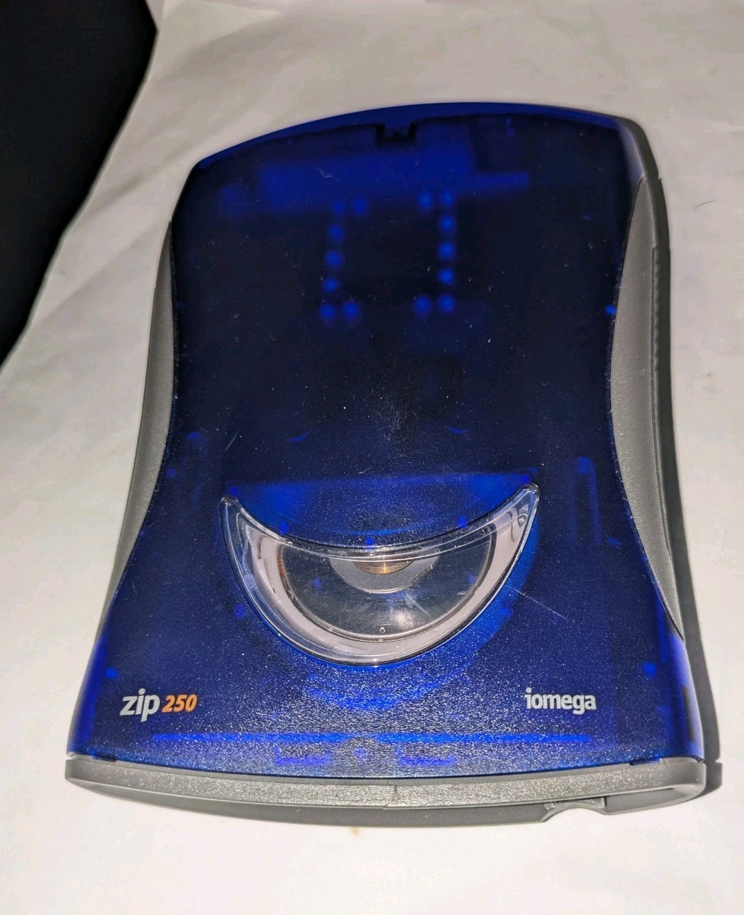 Iomega Zip 250 USB Powered External Drive No Cord - Untested