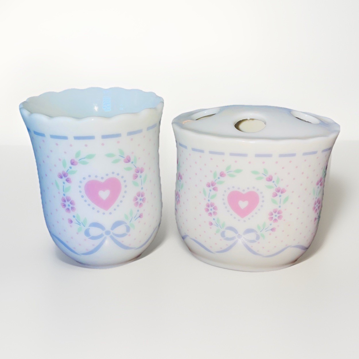 Vintage Heart Floral Bathroom Set Toothbrush Holder & Cup Pink Heart Blue Bow