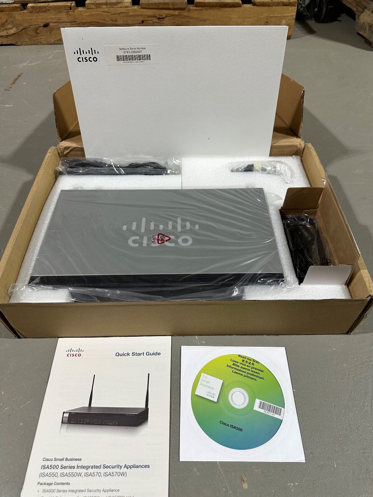 CISCO ISA550W-BUN1-K9 802.11n WiFi VPN Firewall 1 WAN 6 Configurable LAN ISA500
