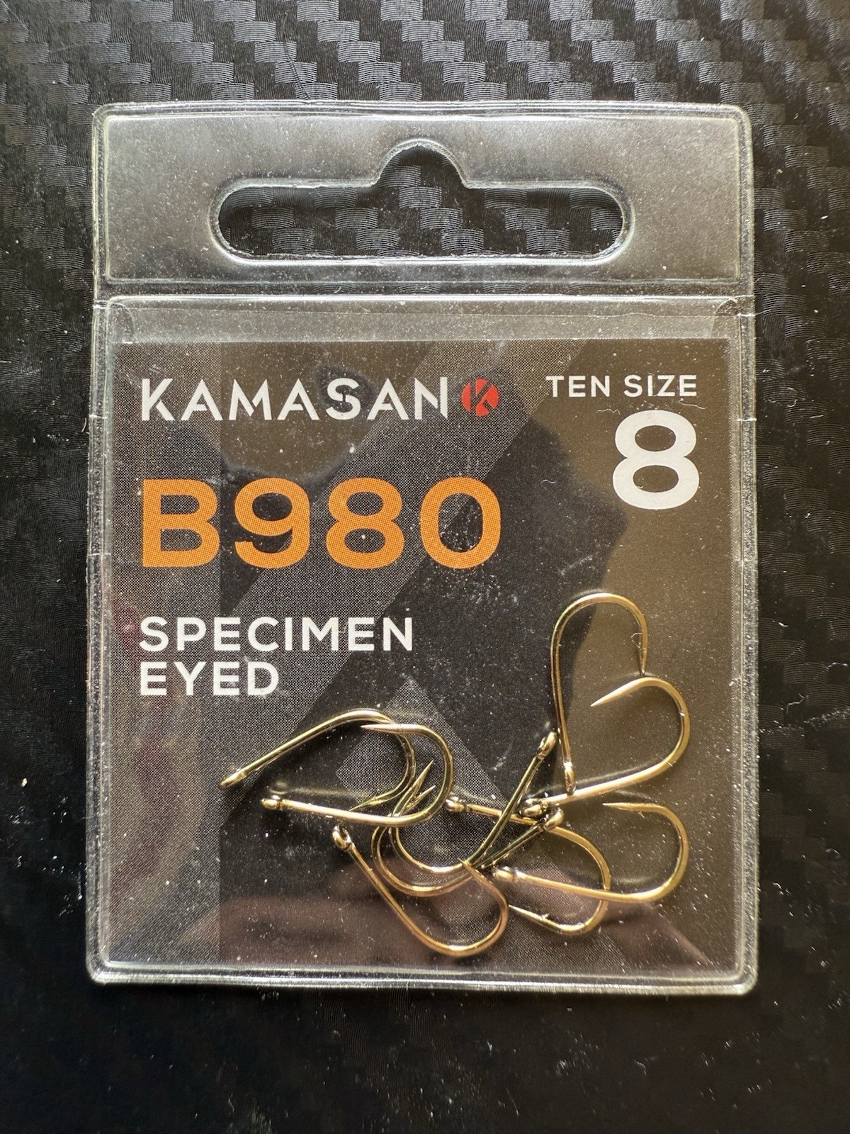 KAMASAN B980 SPECIMEN BARBED EYED HOOKS. ALL SIZES AVAILABLE. FREE P&P.