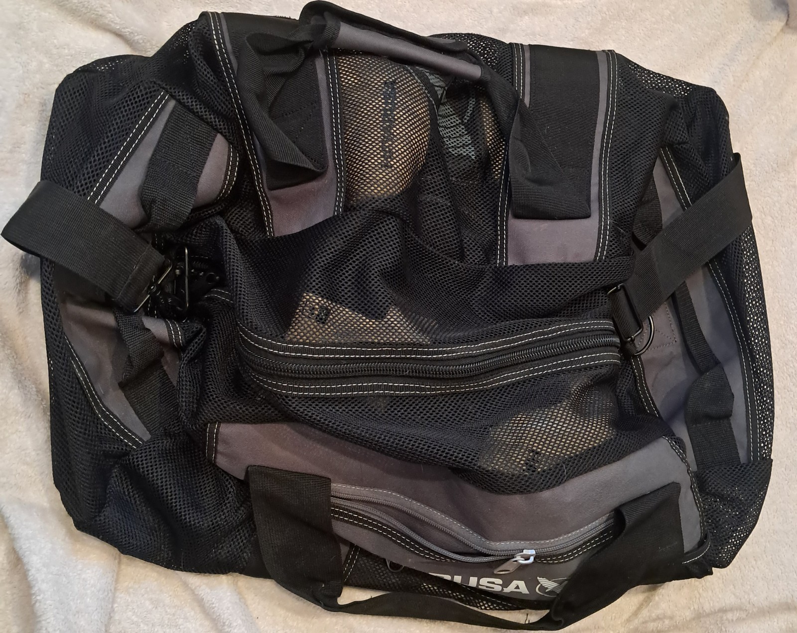 Hayabusa Mesh Bag, Arm Wraps Bag & Mouthguard Case, & Clay Medium Boxing Gloves