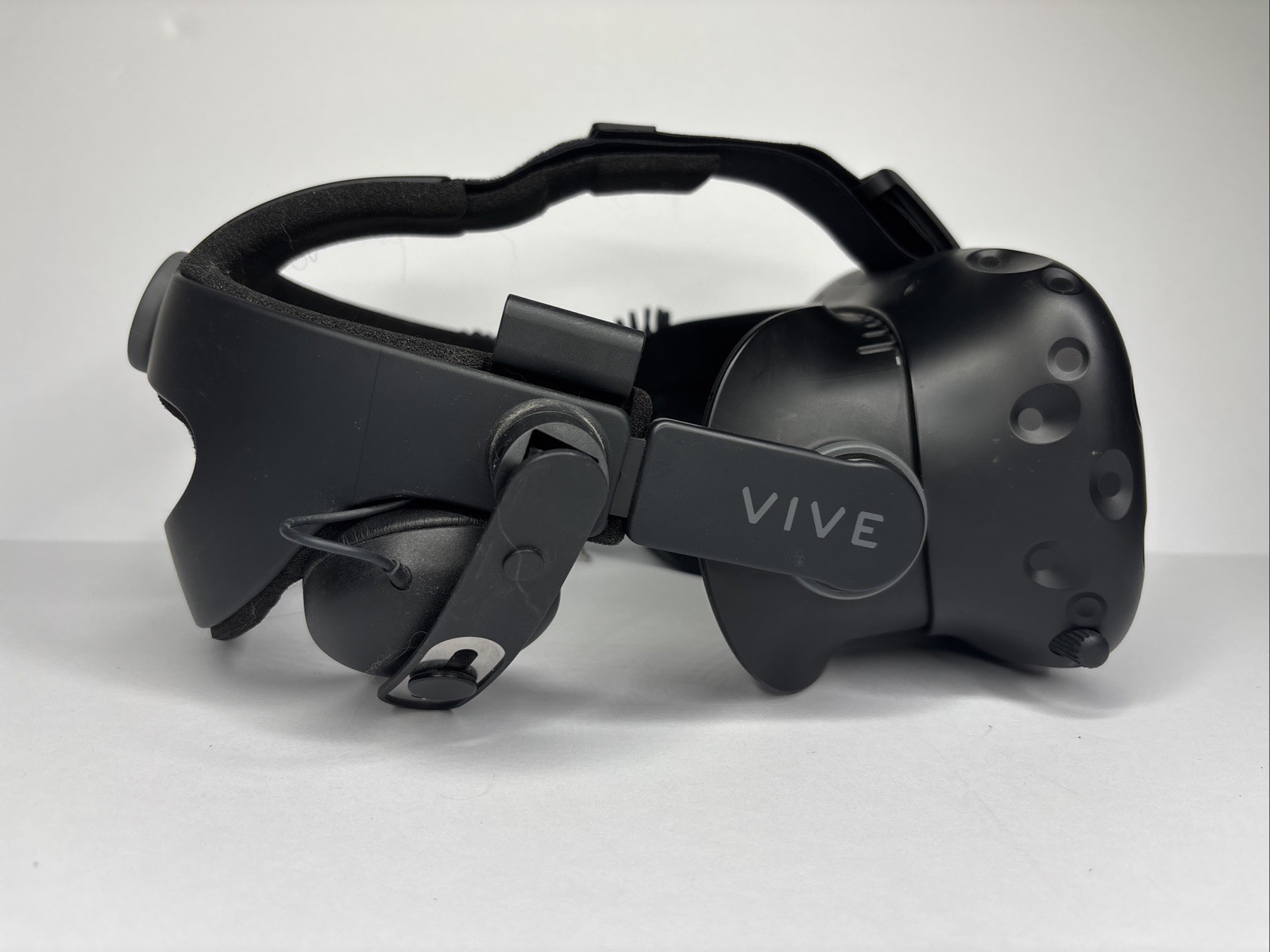 HTC Vive Virtual Reality Headset Only Untested For Parts - Free Shipping