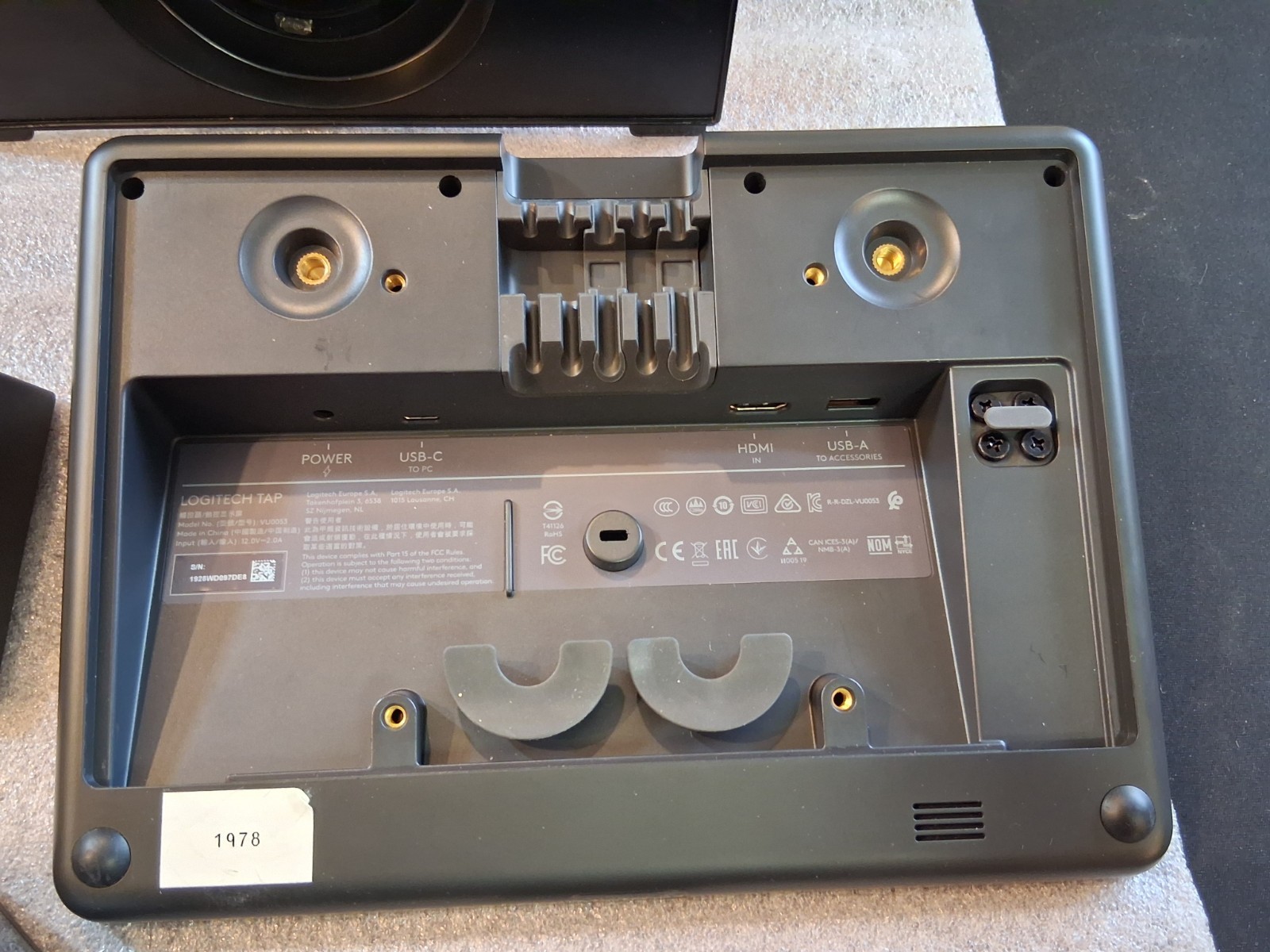 LOGITECH TAP VU0053 TOUCH CONTROLLER w/ TAP RECEIVER TP100 VU0059