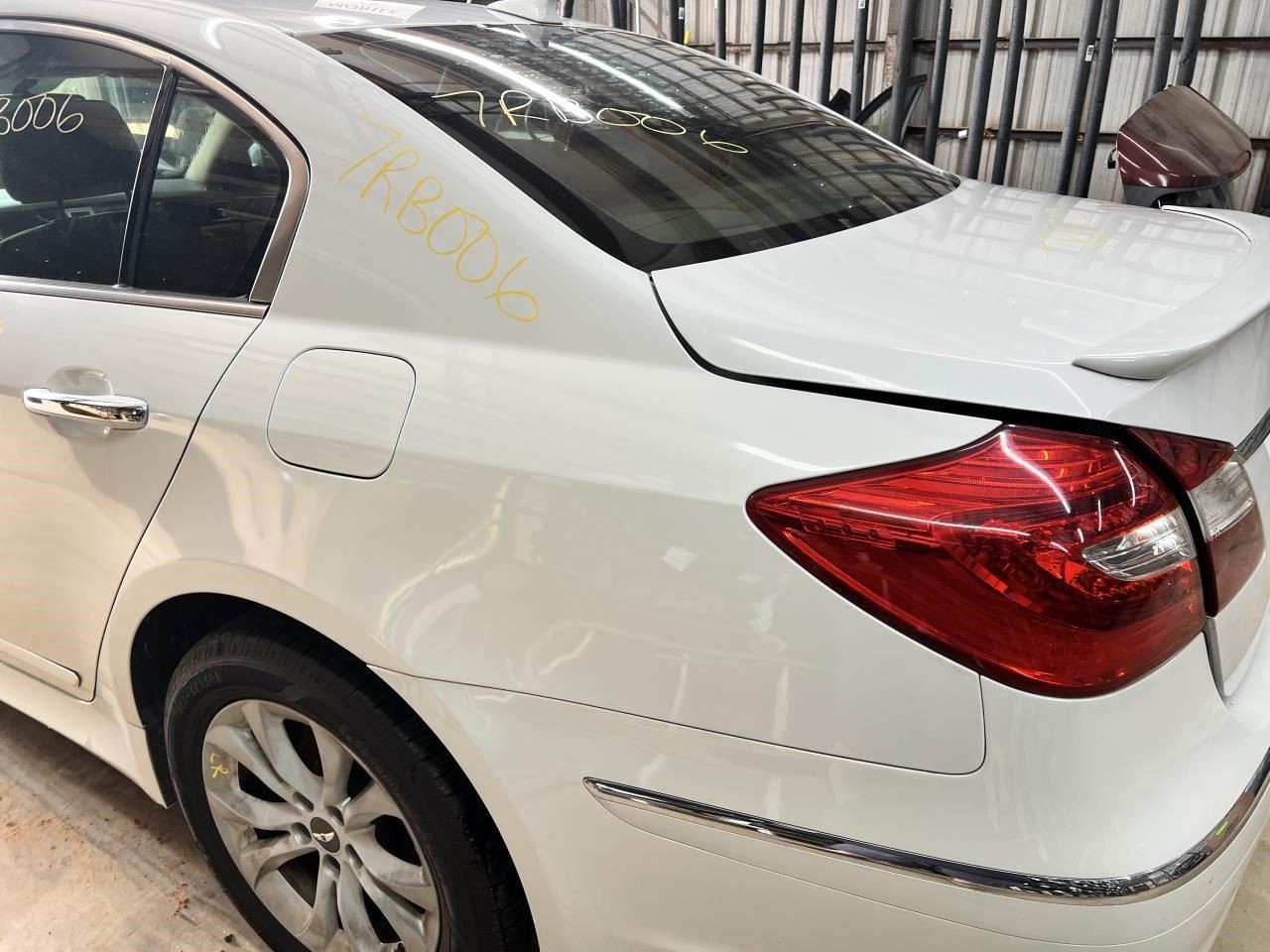 Driver Left Quarter Panel Sedan Fits 09-14 GENESIS 104805815