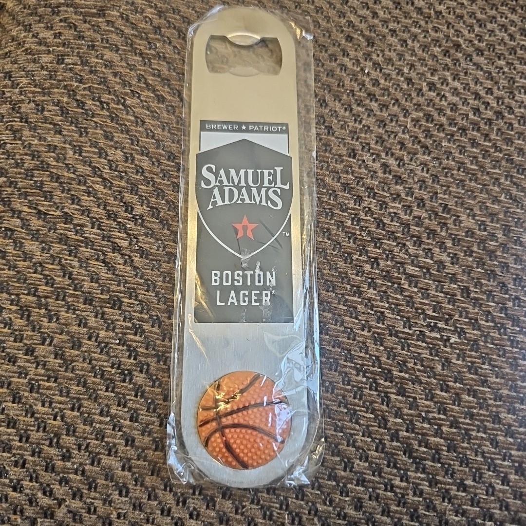 Samuel Adams Boston Lager Bottle Opener Basketball Brewer Patriot Man Cave 7"