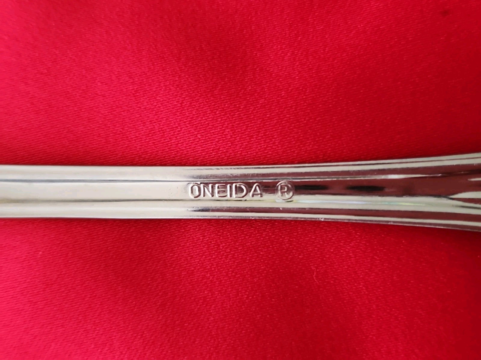 Oneida Stainless Steel Dublin 5 Tablespoons Table Spoon