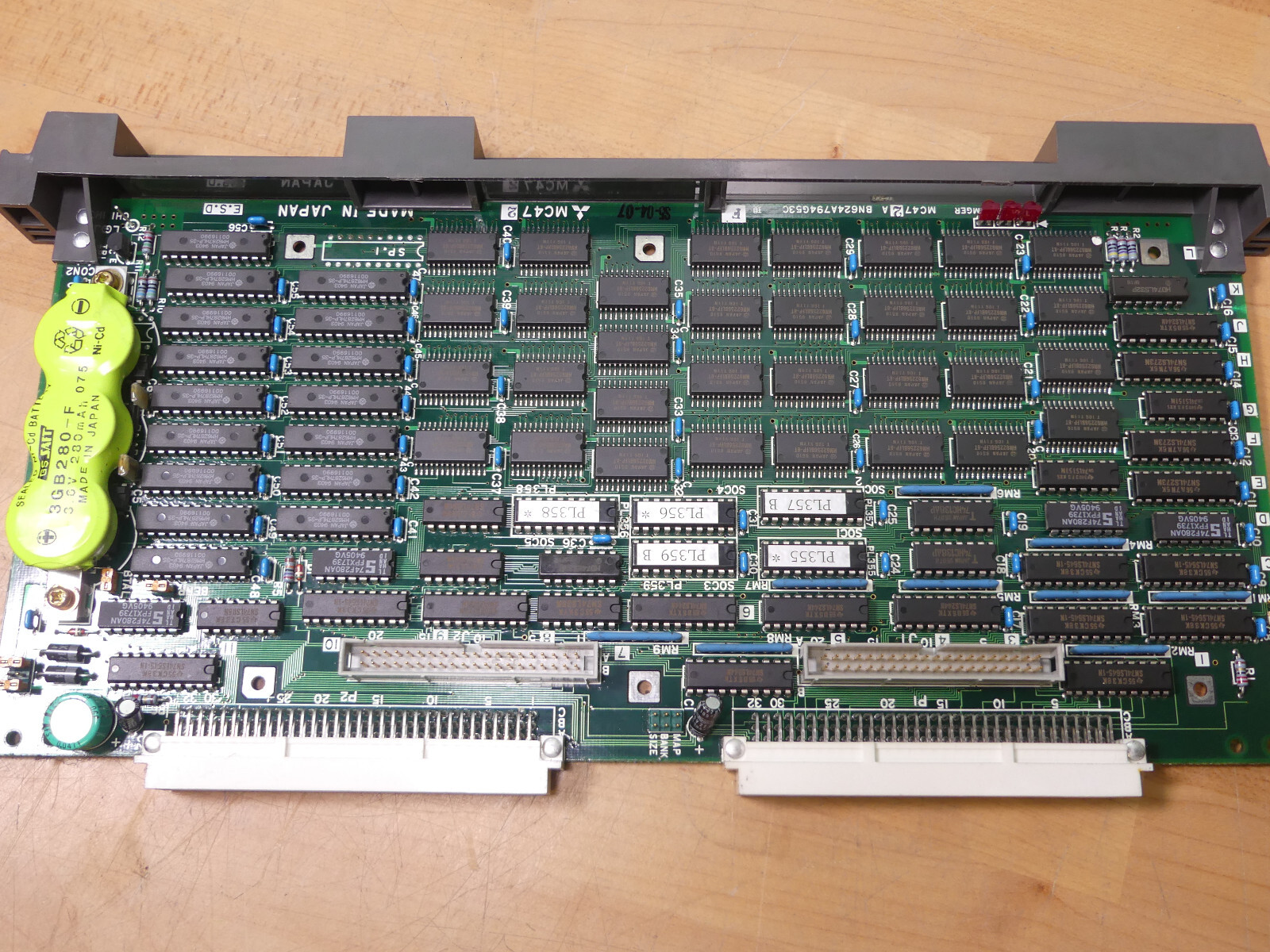 Mitsubishi MC472