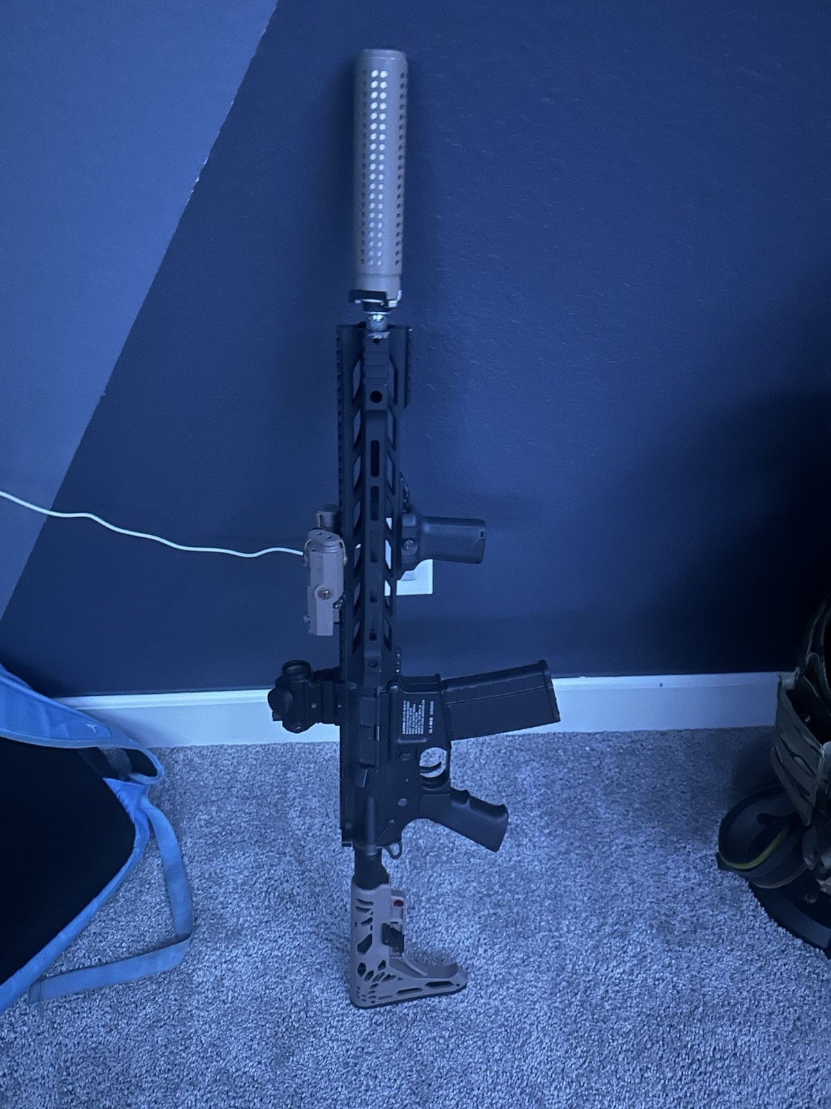 Elite Force Electric Air Soft Gun 6mm M4
