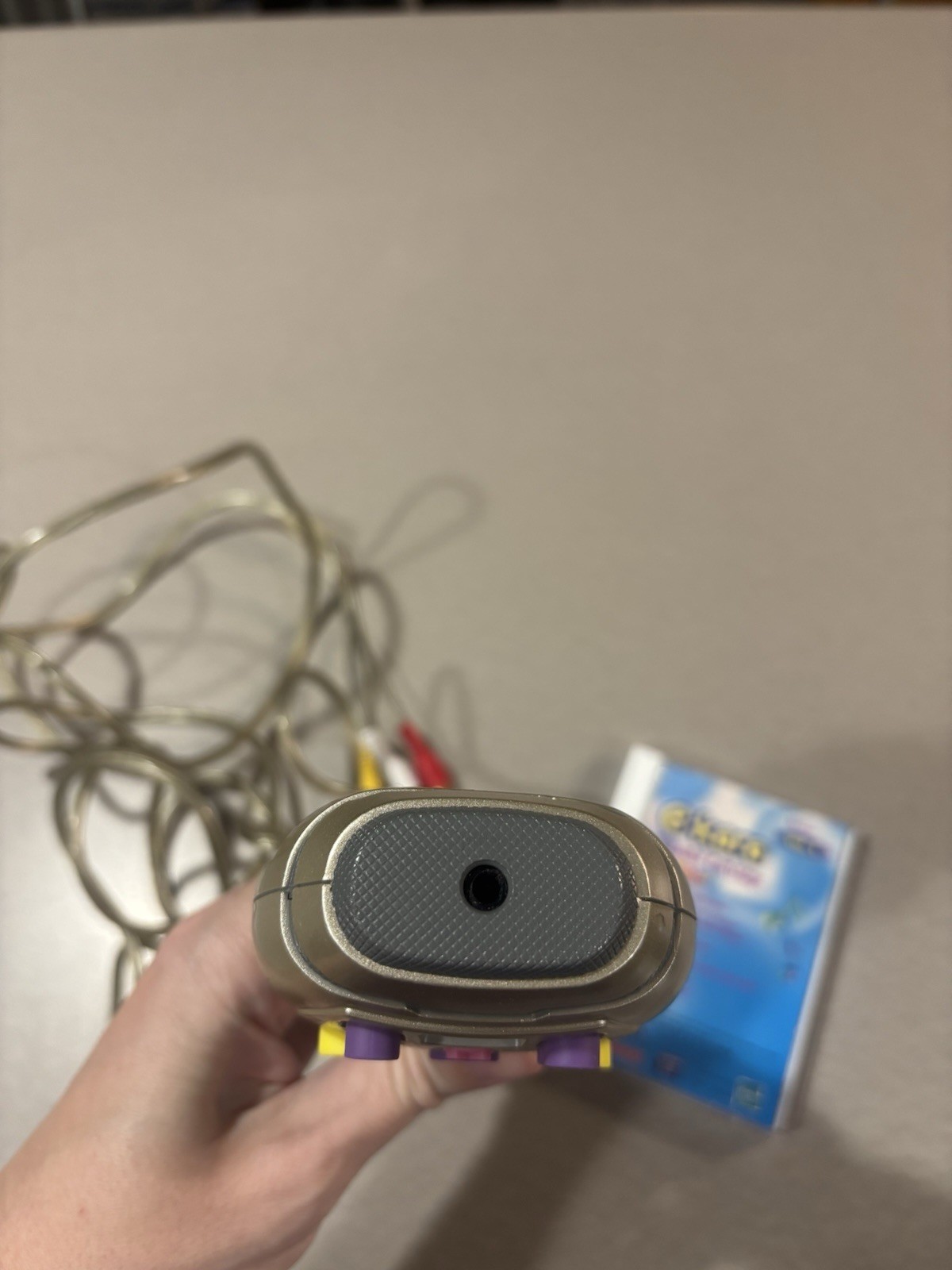 E-Kara Microphone With Two Cartridges