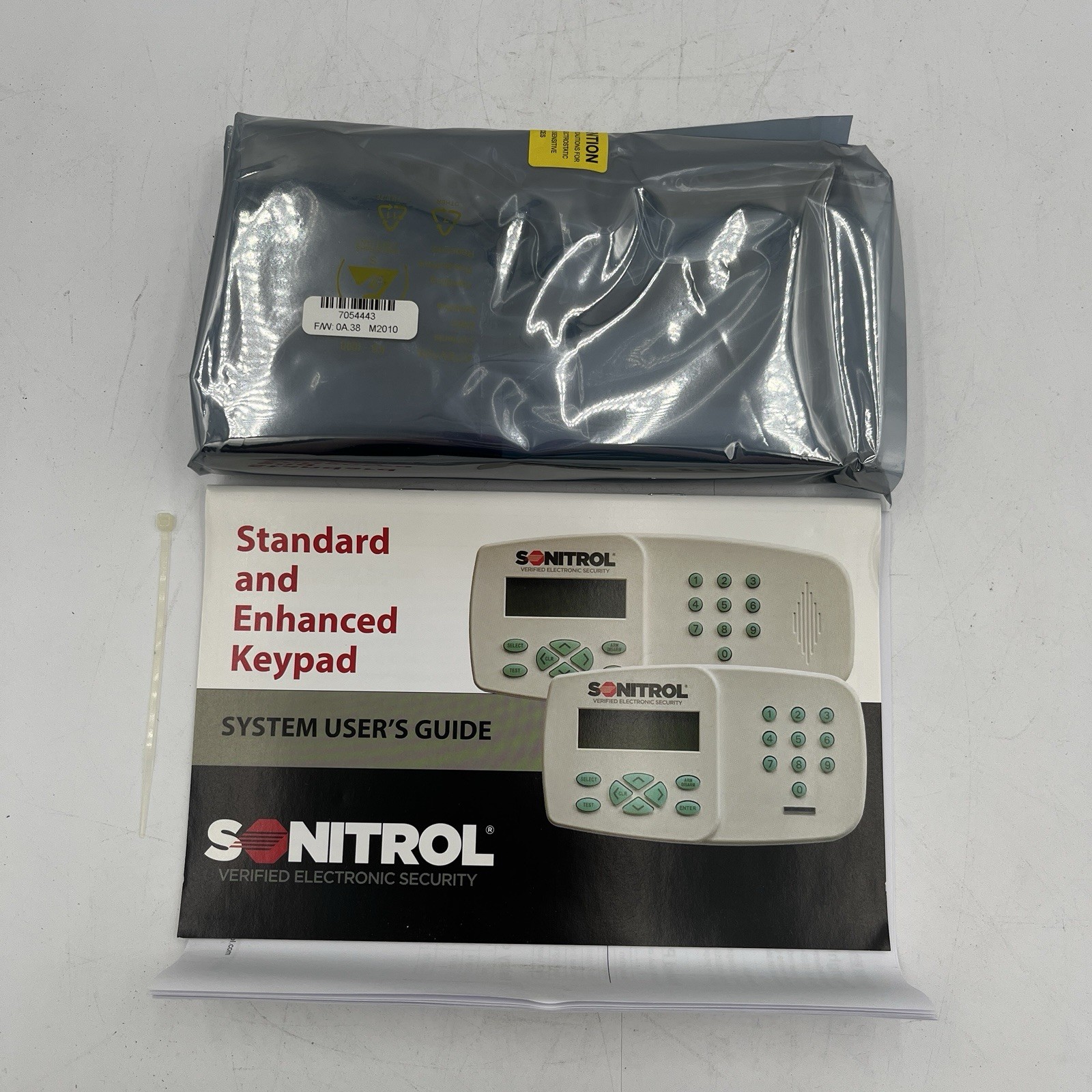 NEW!! GENUINE!! OEM Sonitrol Sonip Keypad (UL) 7209797 White- 909070000
