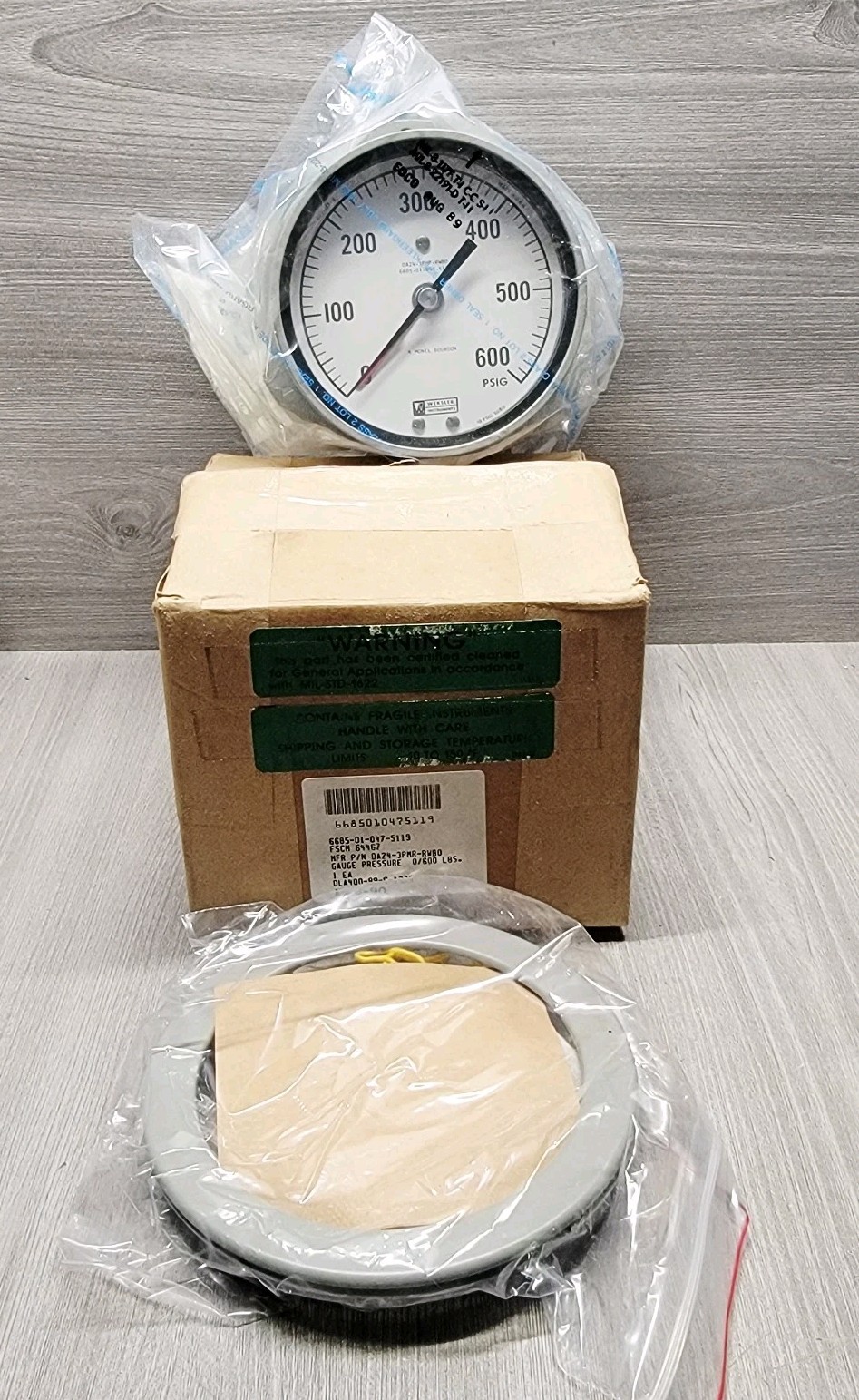 WEKSLER DA24-3PMP-RWBO 4-1/2" K-MONEL BOURDON 600 PSI Gauge