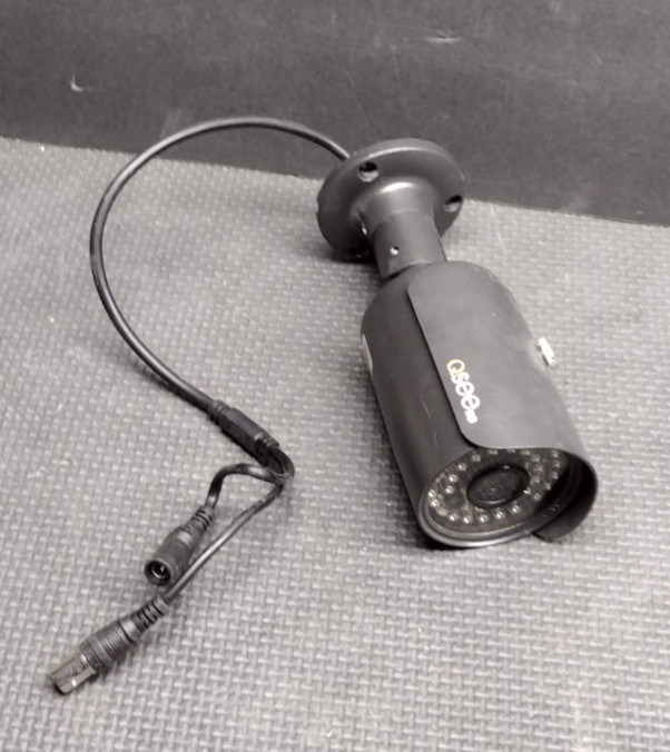 Q-See QTH8071B Bullet Camera with Night Vision FREE SHIPPING