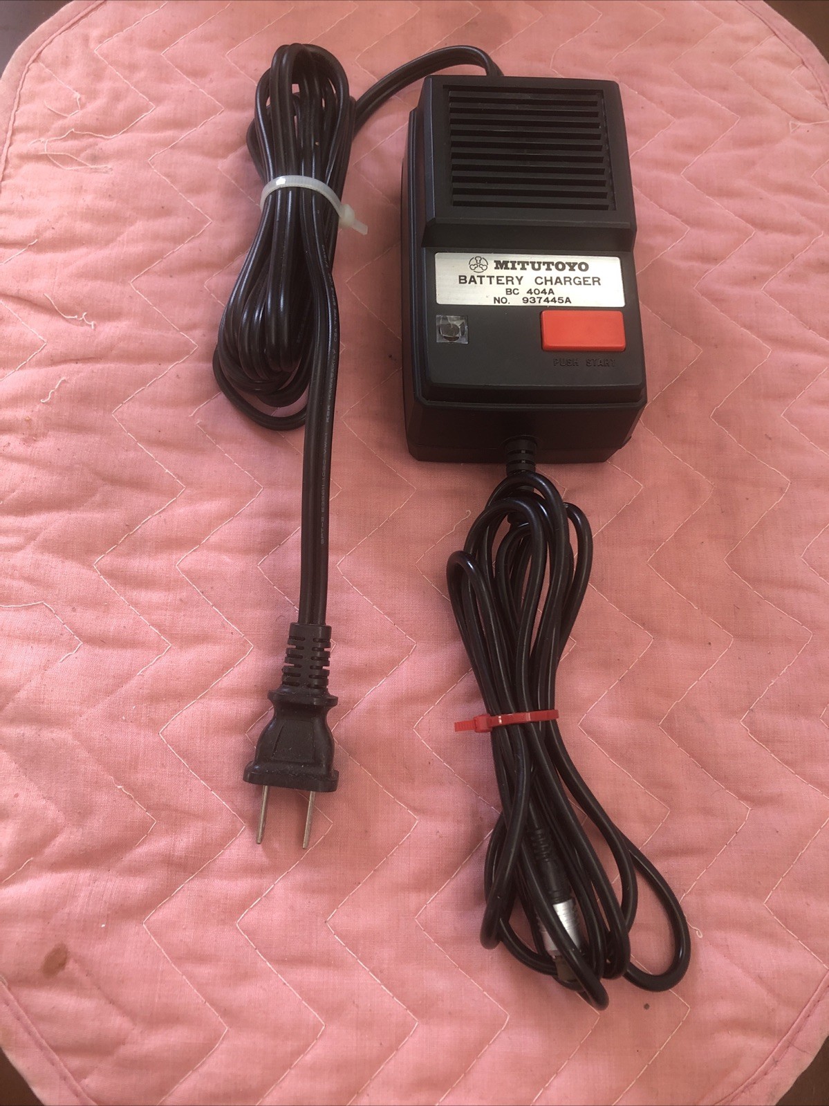 Mitutoyo BC404A Digimatic 3.6V 400mA Battery Charger