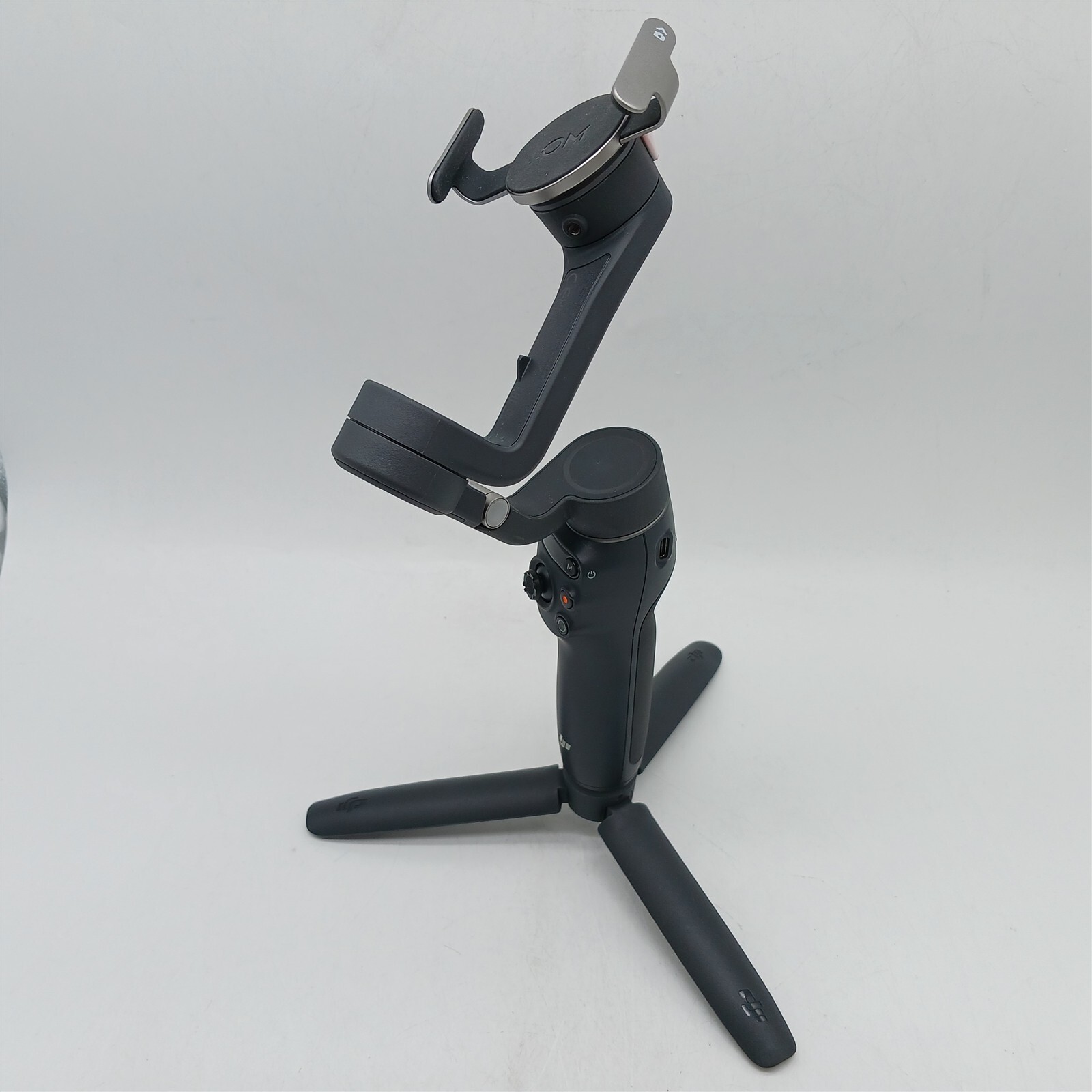 DJI Osmo Mobile 6 Gimbal Stabilizer f/ Smartphones 3Axis Phone Gimbal Slate Gray