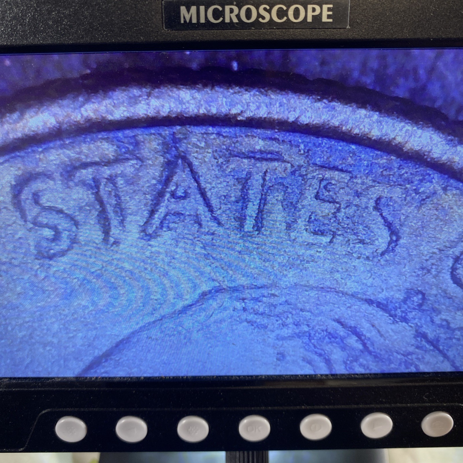🔥2002- D Indiana State Quarter Very Unique Error-Strange looking Coin🔥