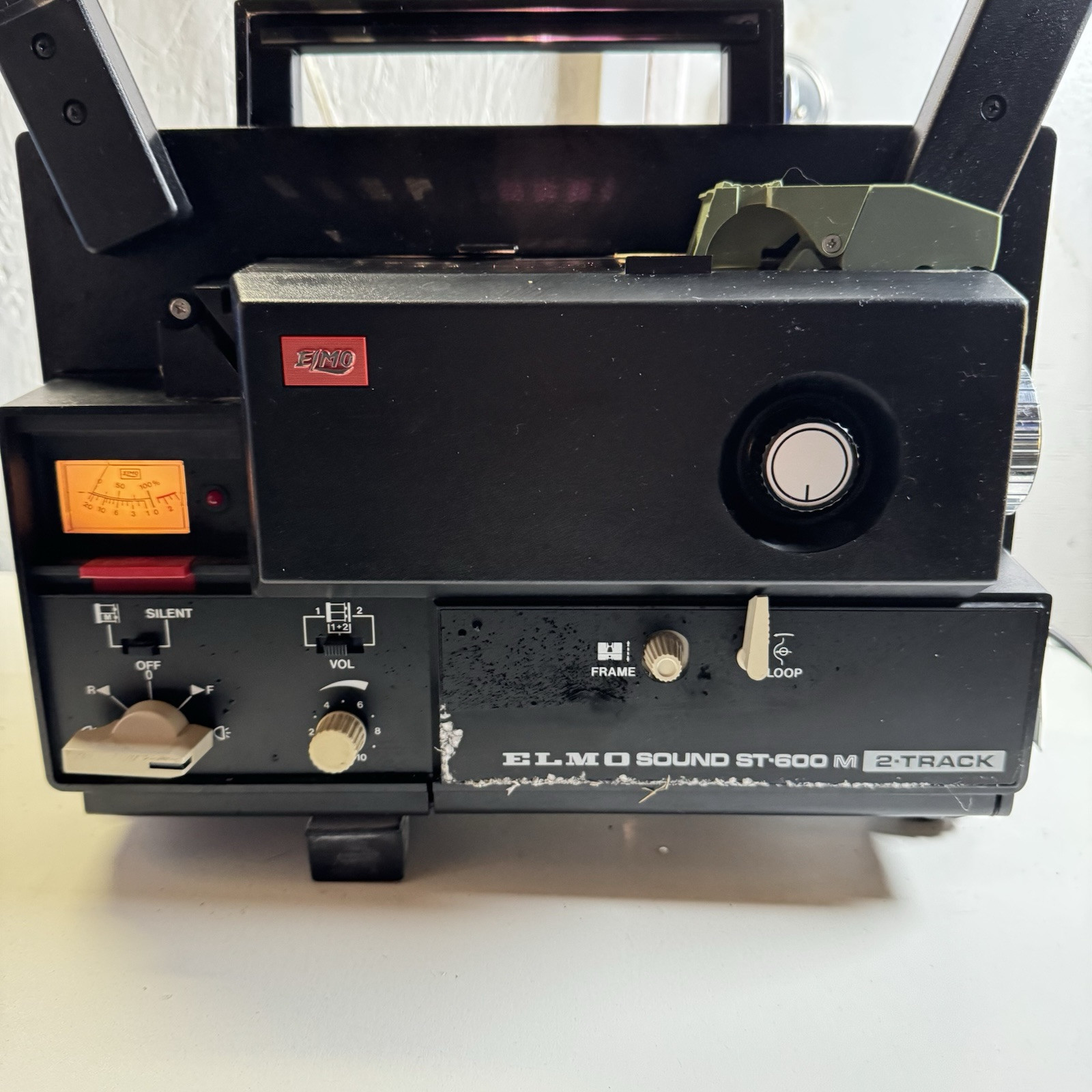 Elmo ST-600 8mm Sound Projector Untested