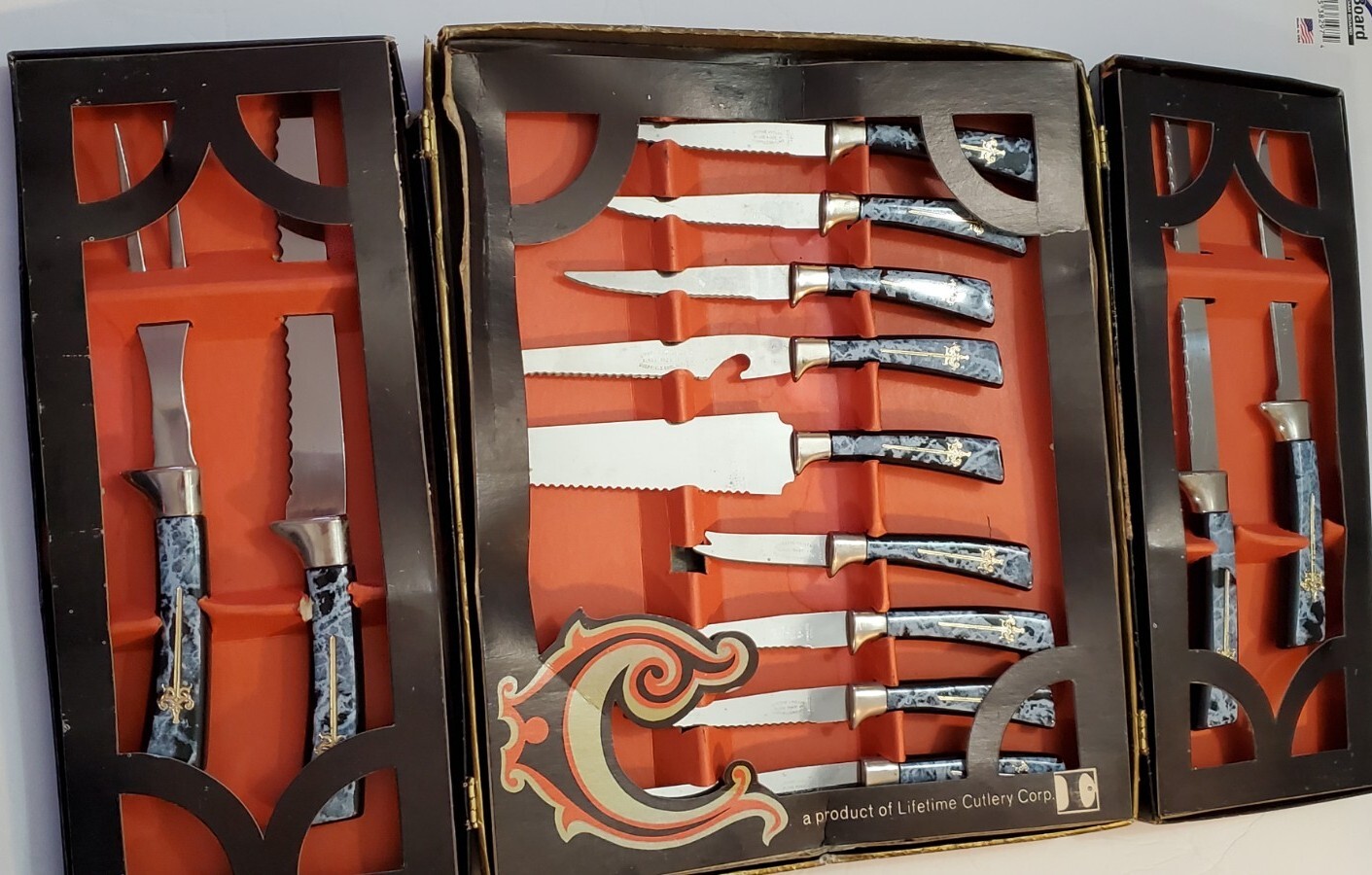 LIFETIME CUTLERY SWORDS OF CAMELOT 17-PIECE CUTLERY SET