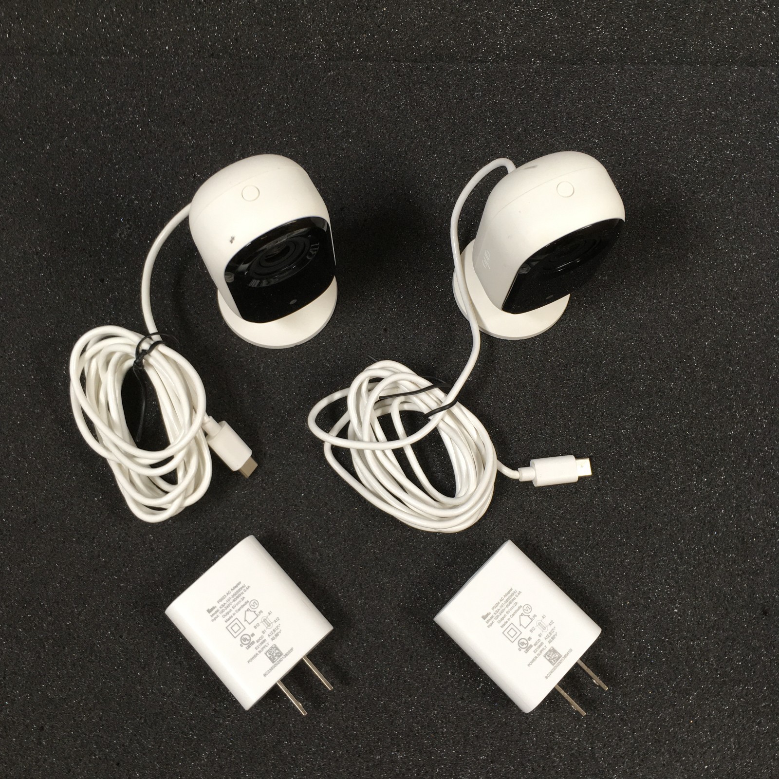 Arlo Essential Indoor (2nd Gen.) Wired 2K Security Camera VMC3060 - (2 PACK)