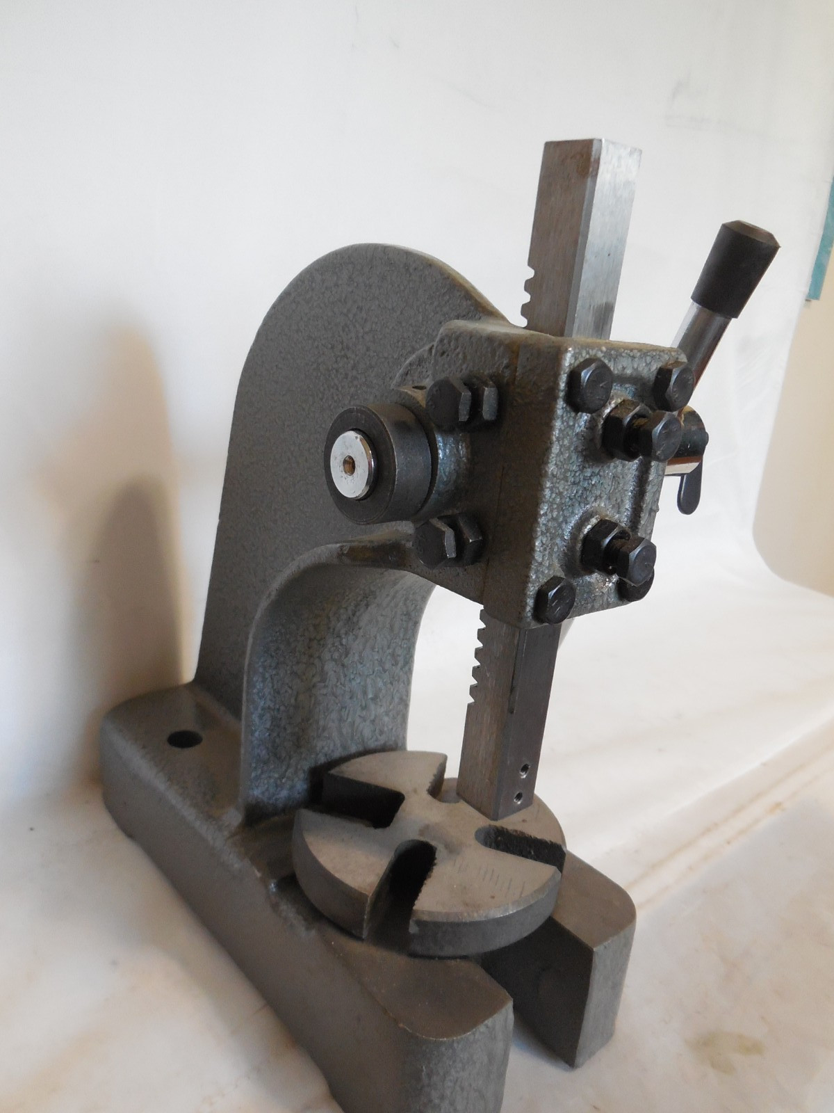 Single Leverage Arbor Press 1/2 Ton Pressure 3/4" Ram 6-1/2" Stroke
