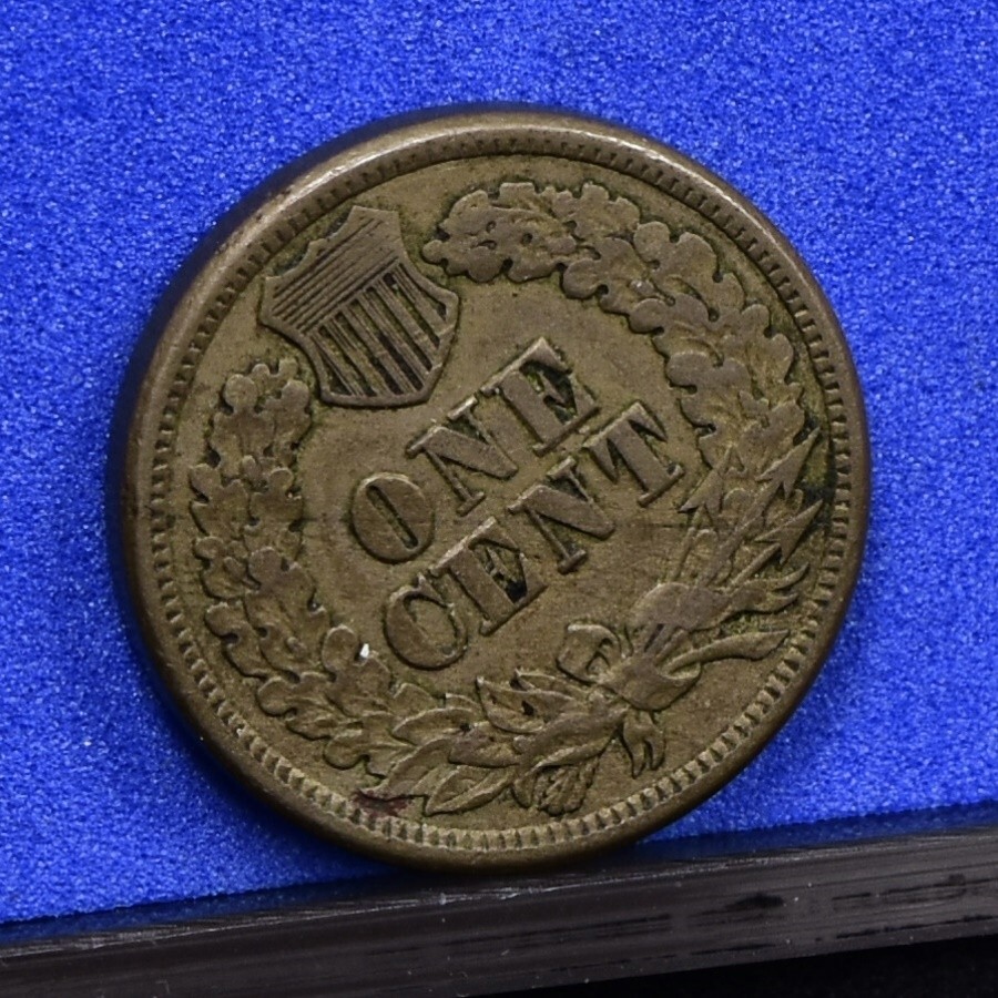 1862 Indian Cent - XF (#57402-L)