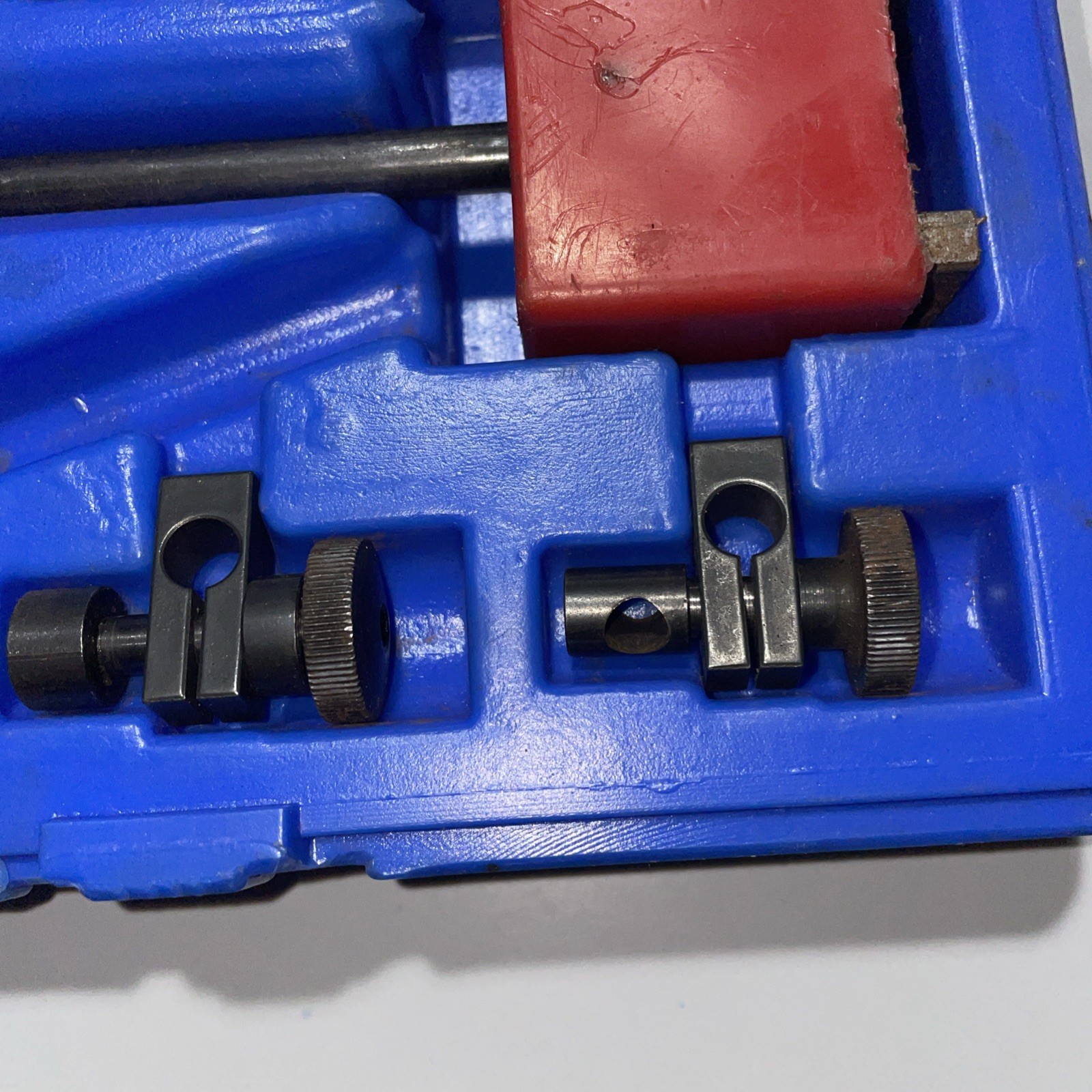 Central Tools 6410 Magnetic Base and Case No Indicator