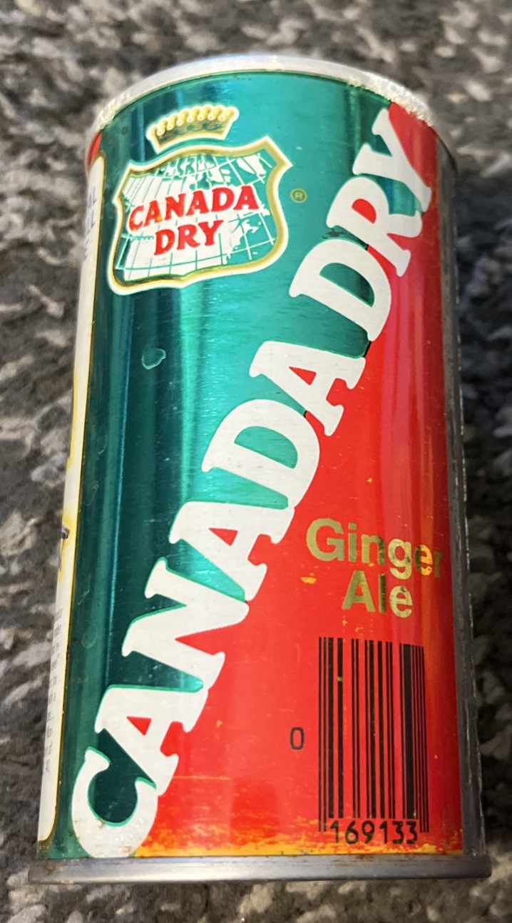 CANADA DRY GINGER ALE CHICAGO BEARS STRAIGHT STEEL HELMET CAN
