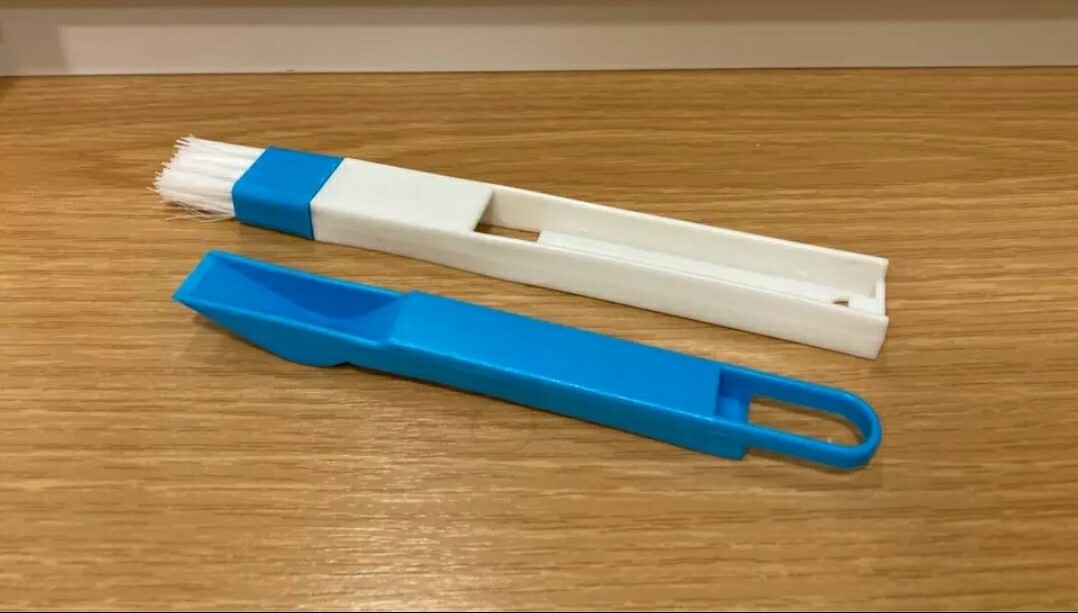 Multifunctional Cleaning Brush Computer Tight Spots Window Tracks RAA