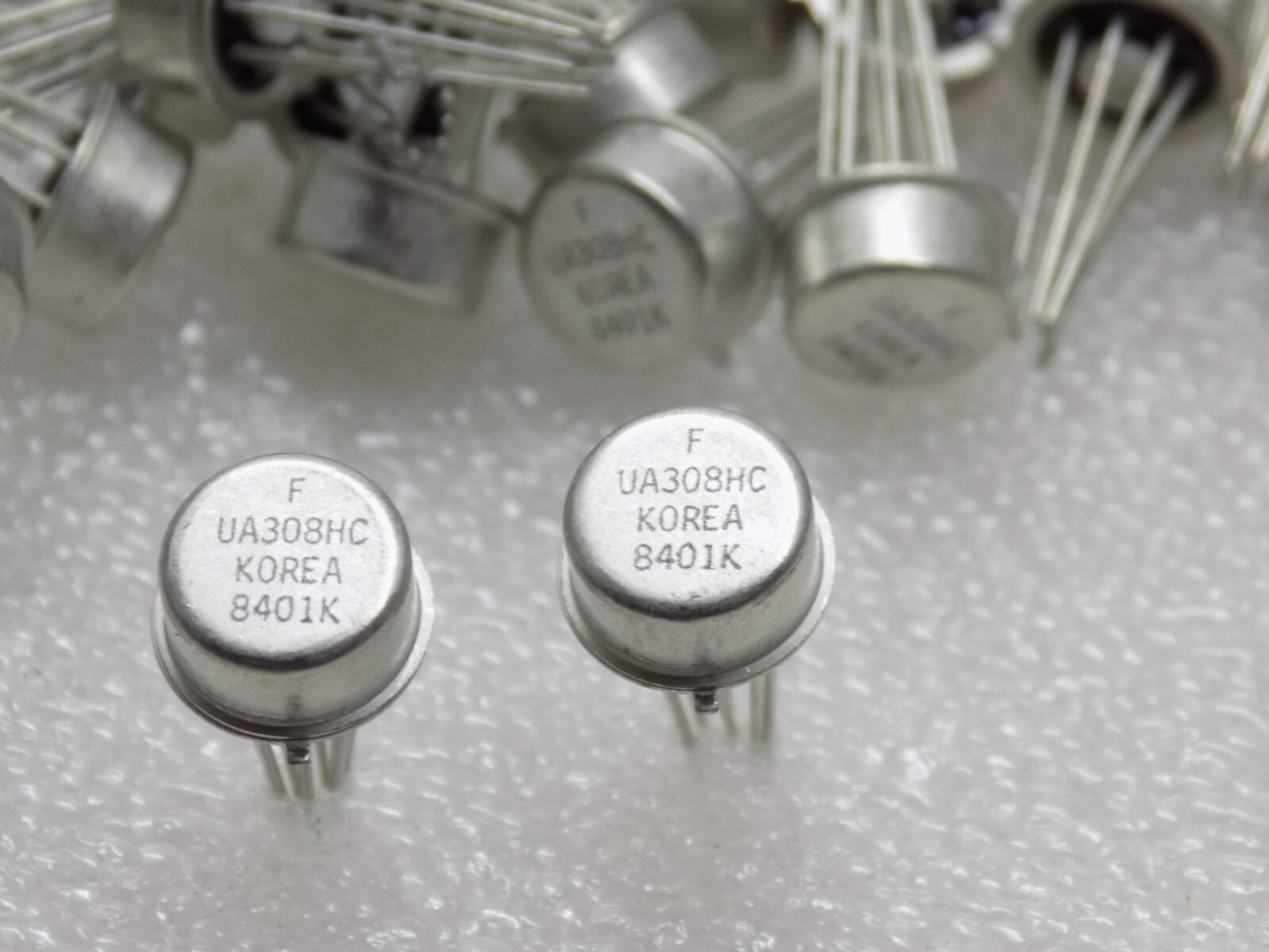 1x UA308HC AMP IC FAIRCHILD TO-99