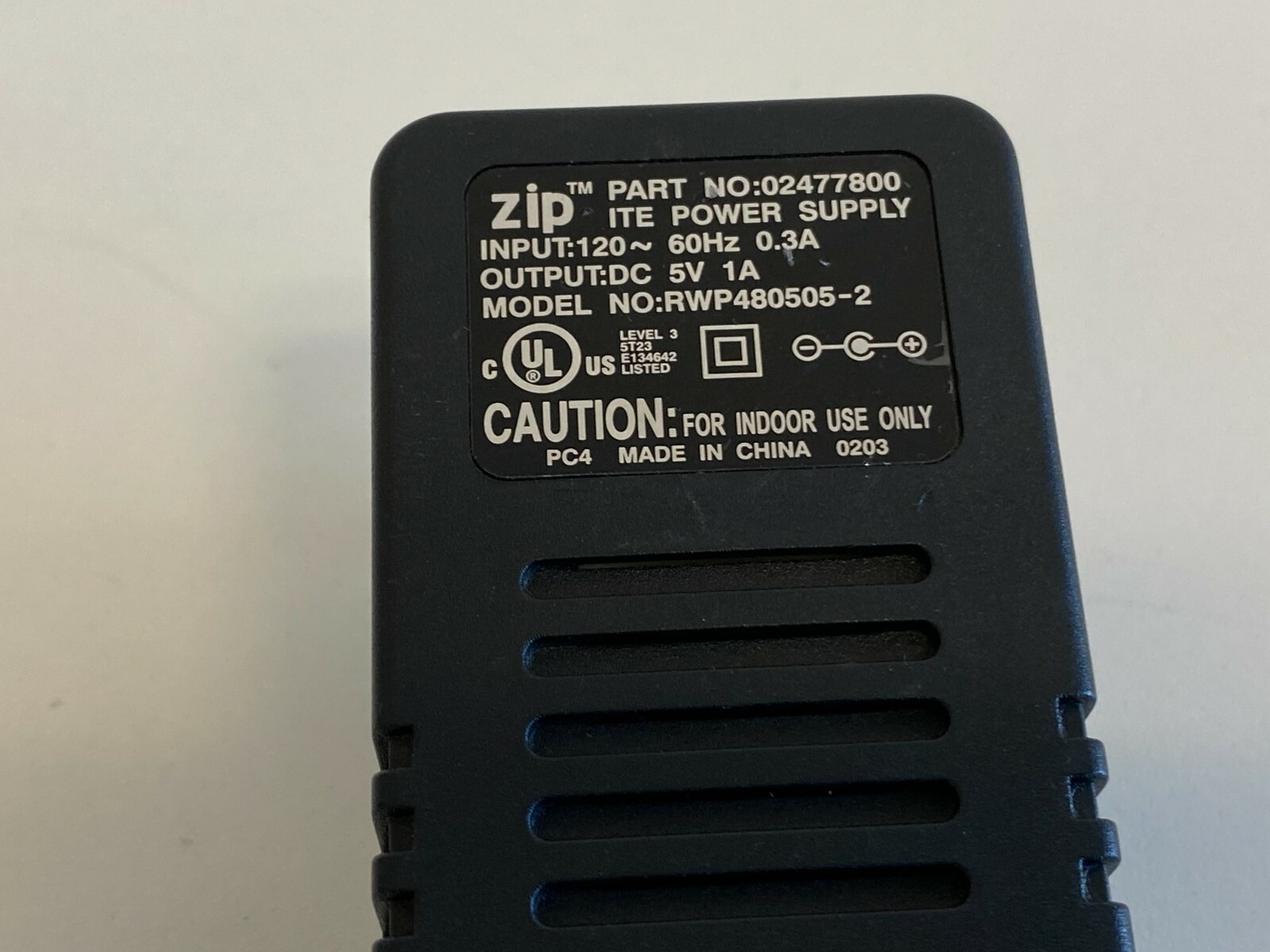 L15: ZIP ITE Power Supply/AC Adapter RWP480505-2