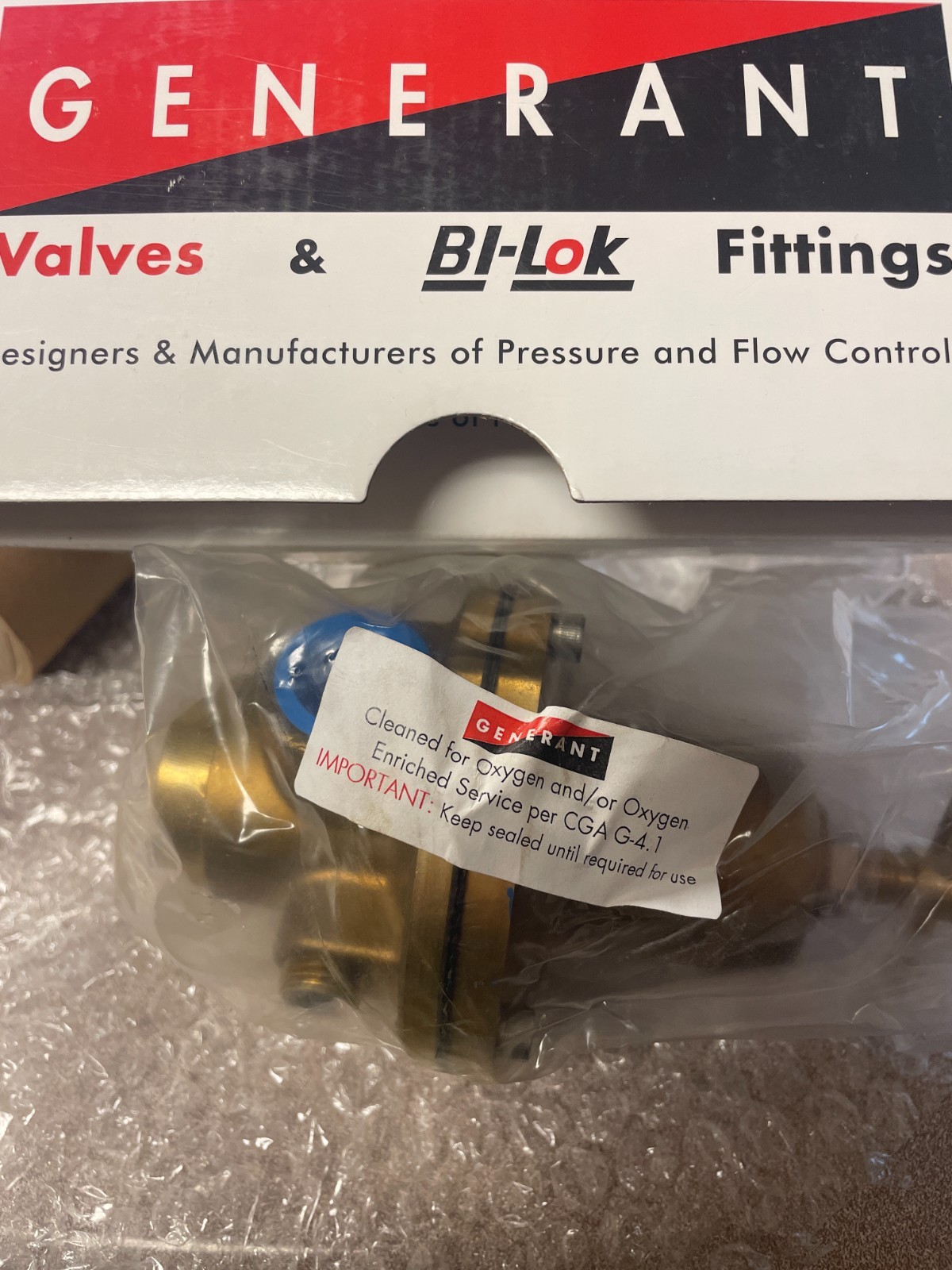 Generant Gas Delivery Regulator 4-Port 1/2 in FNPT Oxygen 4GDR-500B-EP-B